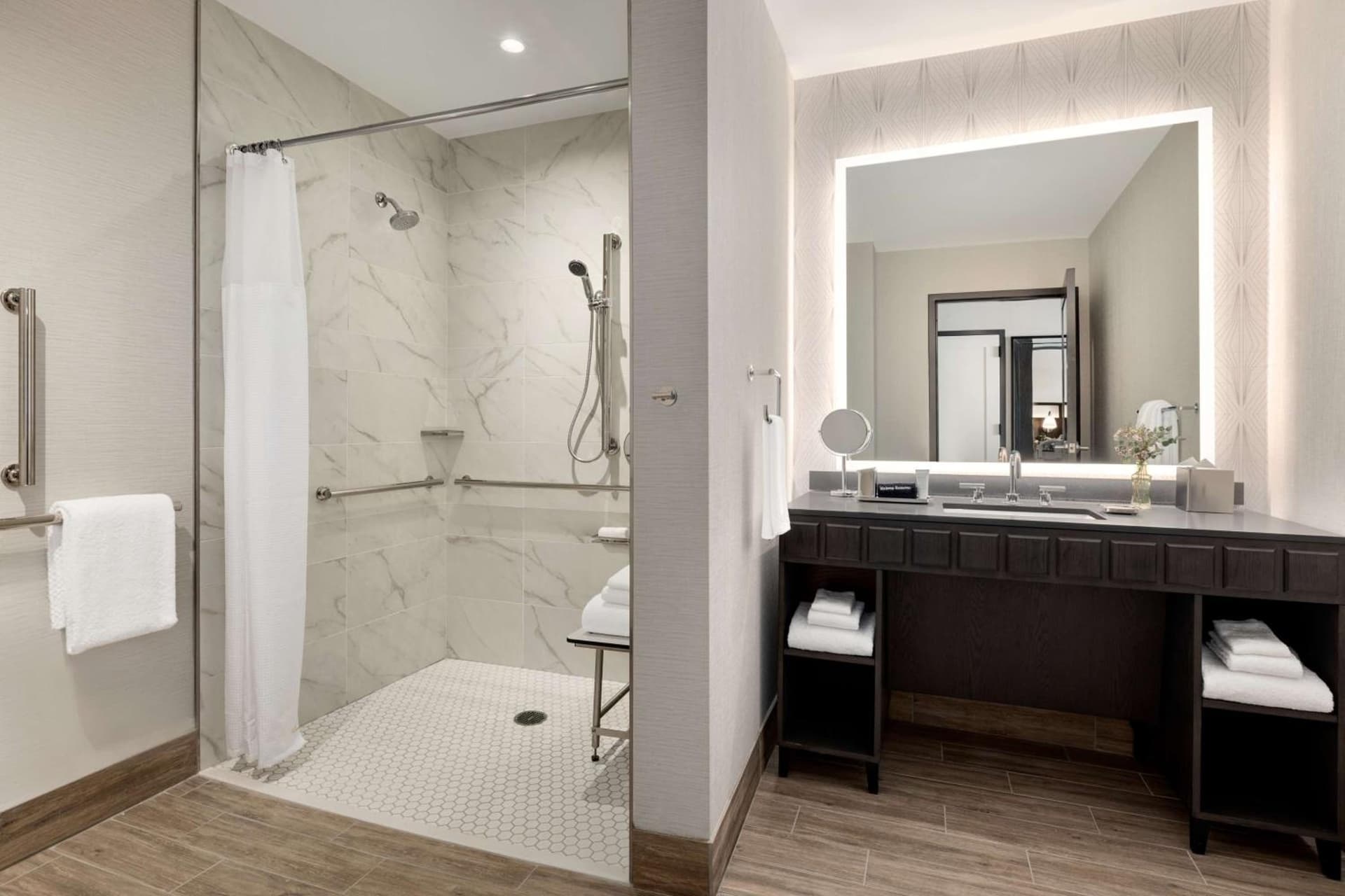 Valley Hotel Homewood Birmingham - Curio Collection By Hilton gallery photo in Birmingham, AL — image 8