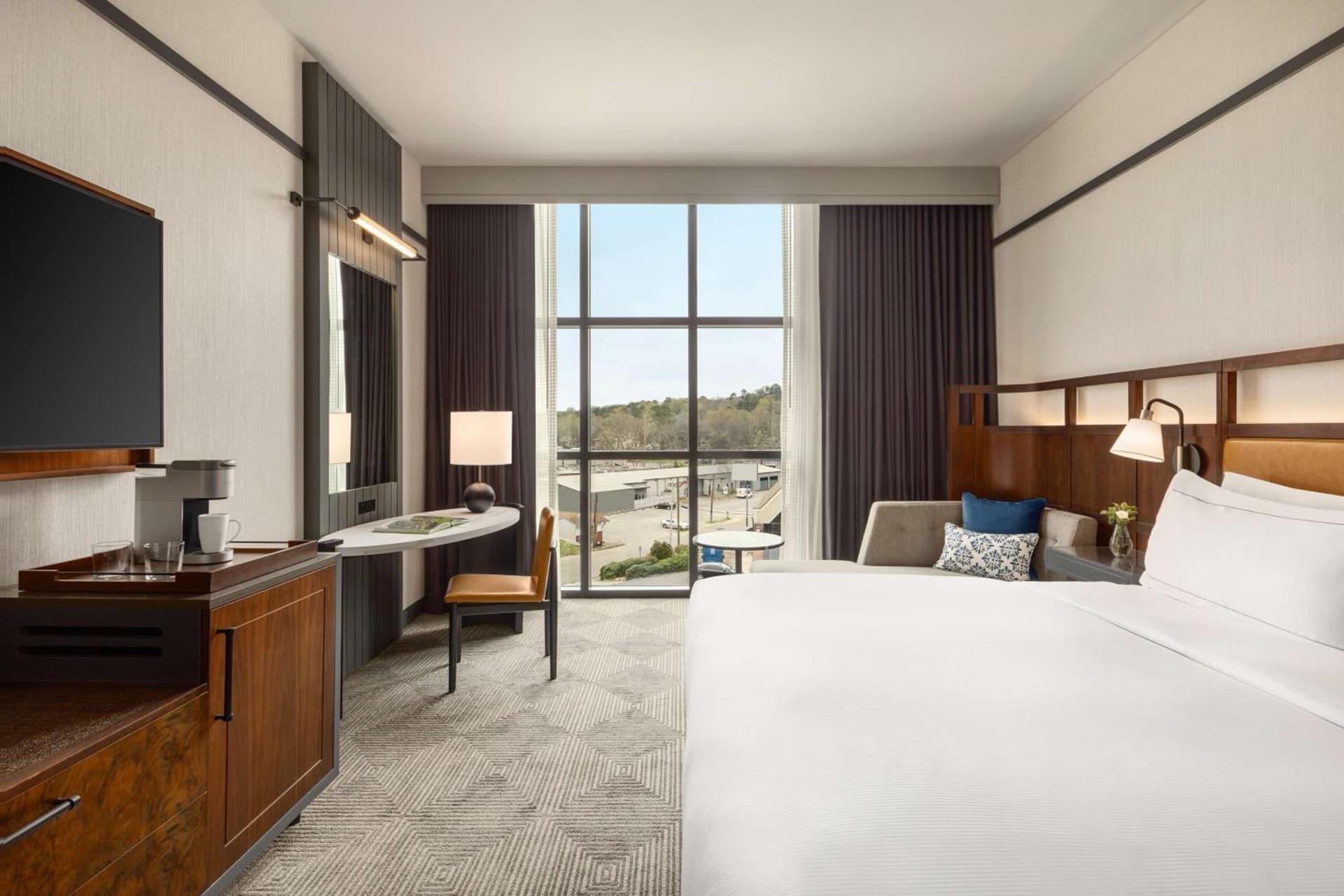 Valley Hotel Homewood Birmingham - Curio Collection By Hilton gallery photo in Birmingham, AL — image 32