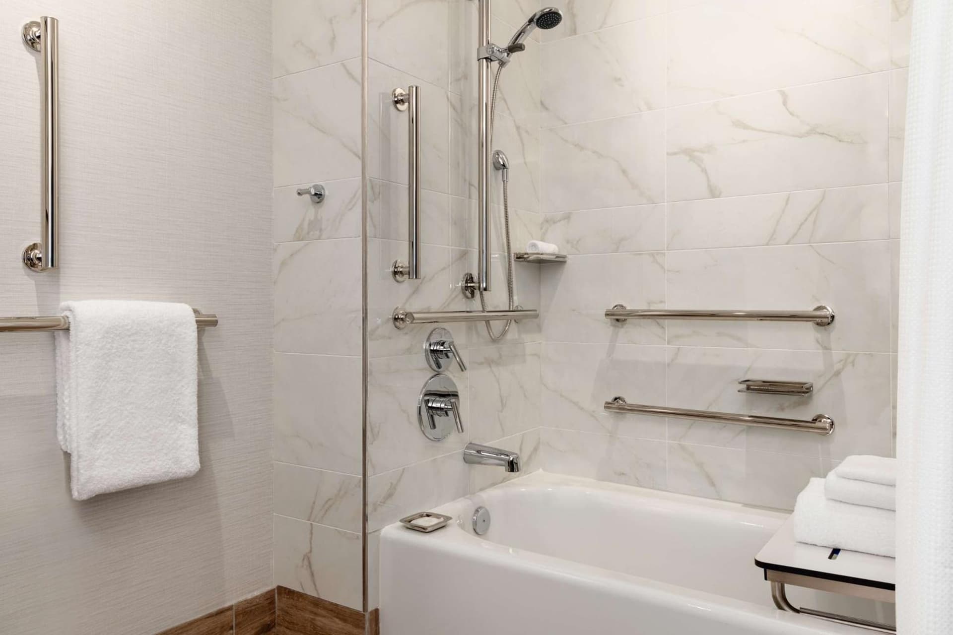Valley Hotel Homewood Birmingham - Curio Collection By Hilton gallery photo in Birmingham, AL — image 31