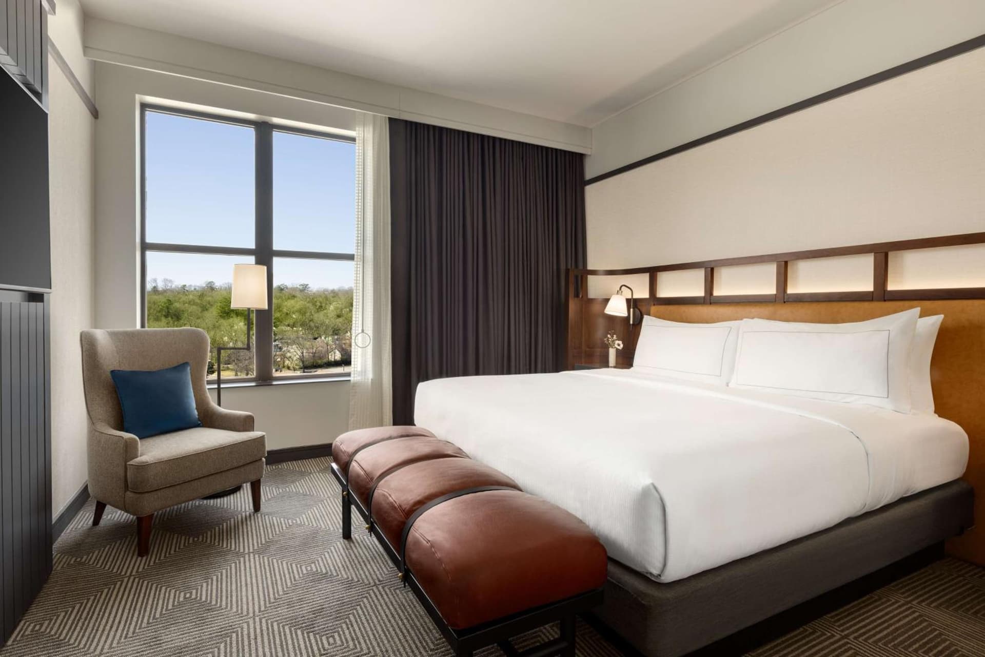 Valley Hotel Homewood Birmingham - Curio Collection By Hilton gallery photo in Birmingham, AL — image 26