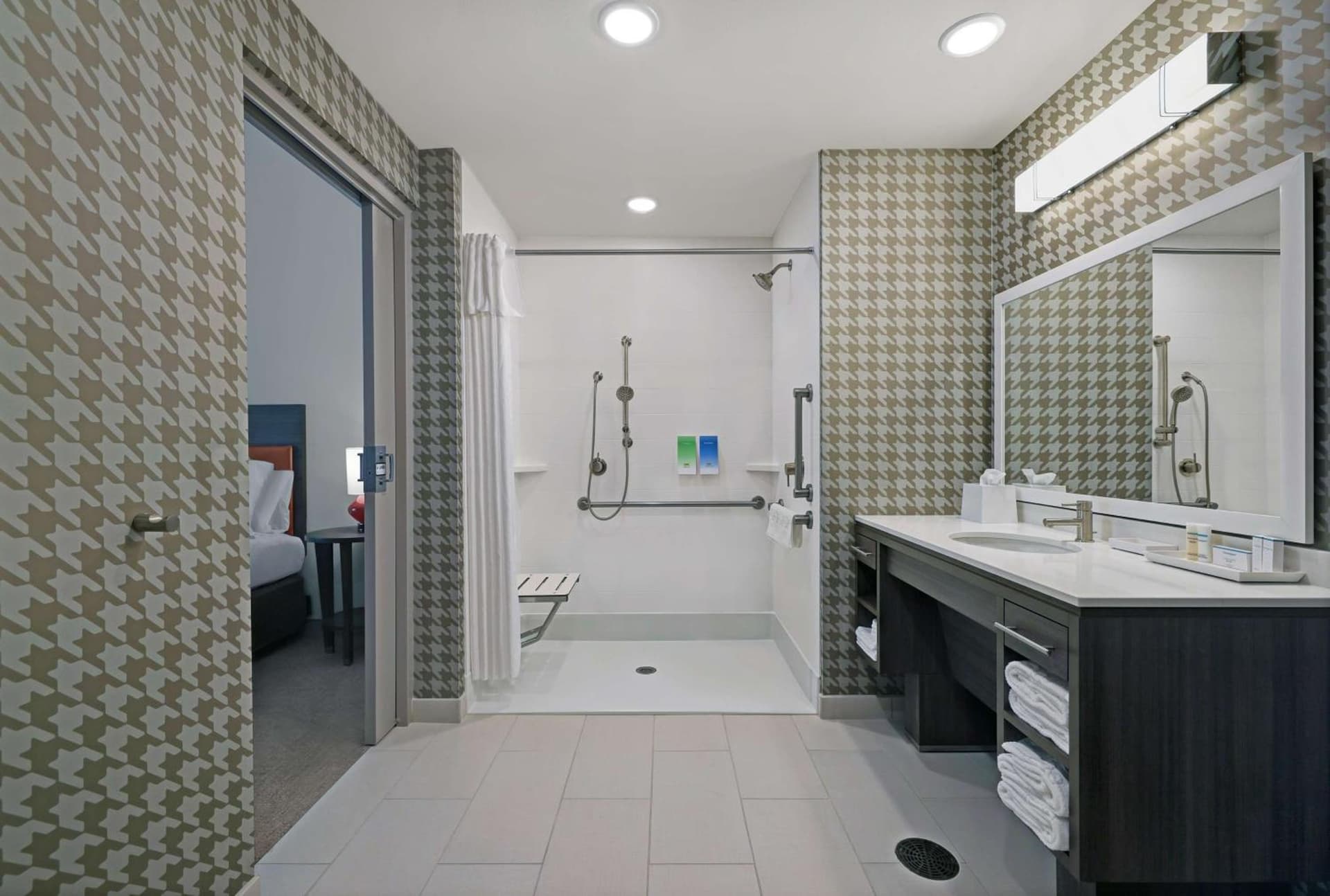 Home2 Suites By Hilton Salem gallery photo in Salem, OR — image 6