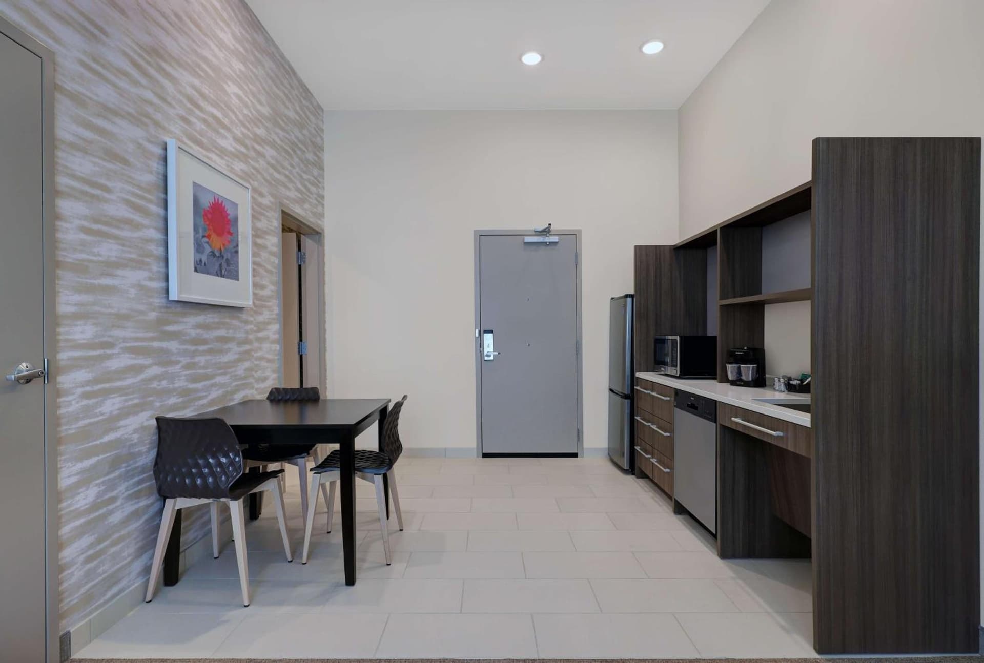 Home2 Suites By Hilton Salem gallery photo in Salem, OR — image 5