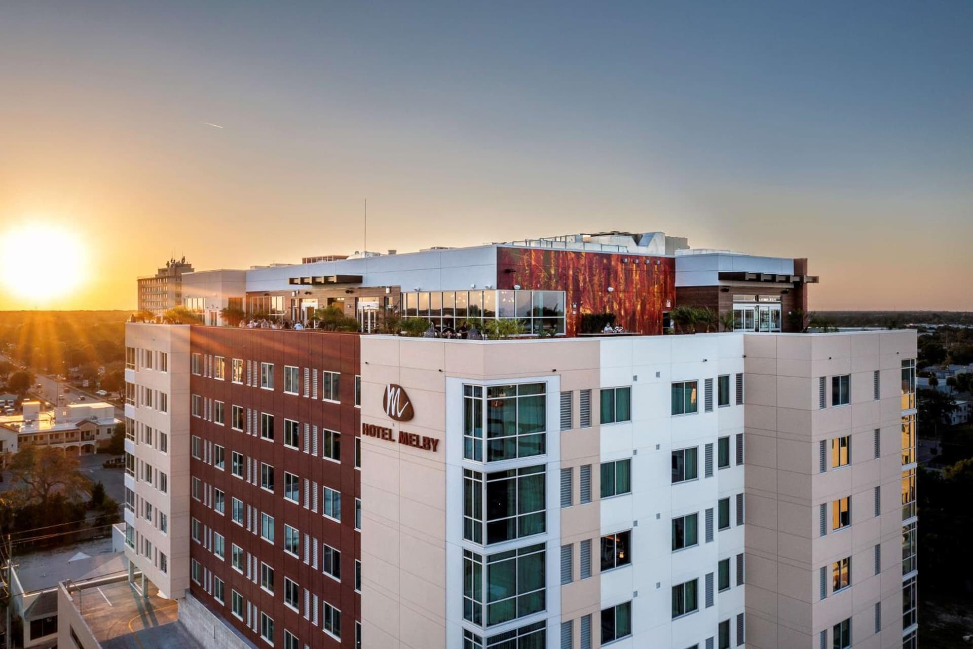 Hotel Melby Downtown Melbourne Tapestry Collection By Hilton gallery photo in Melbourne, FL — image 8