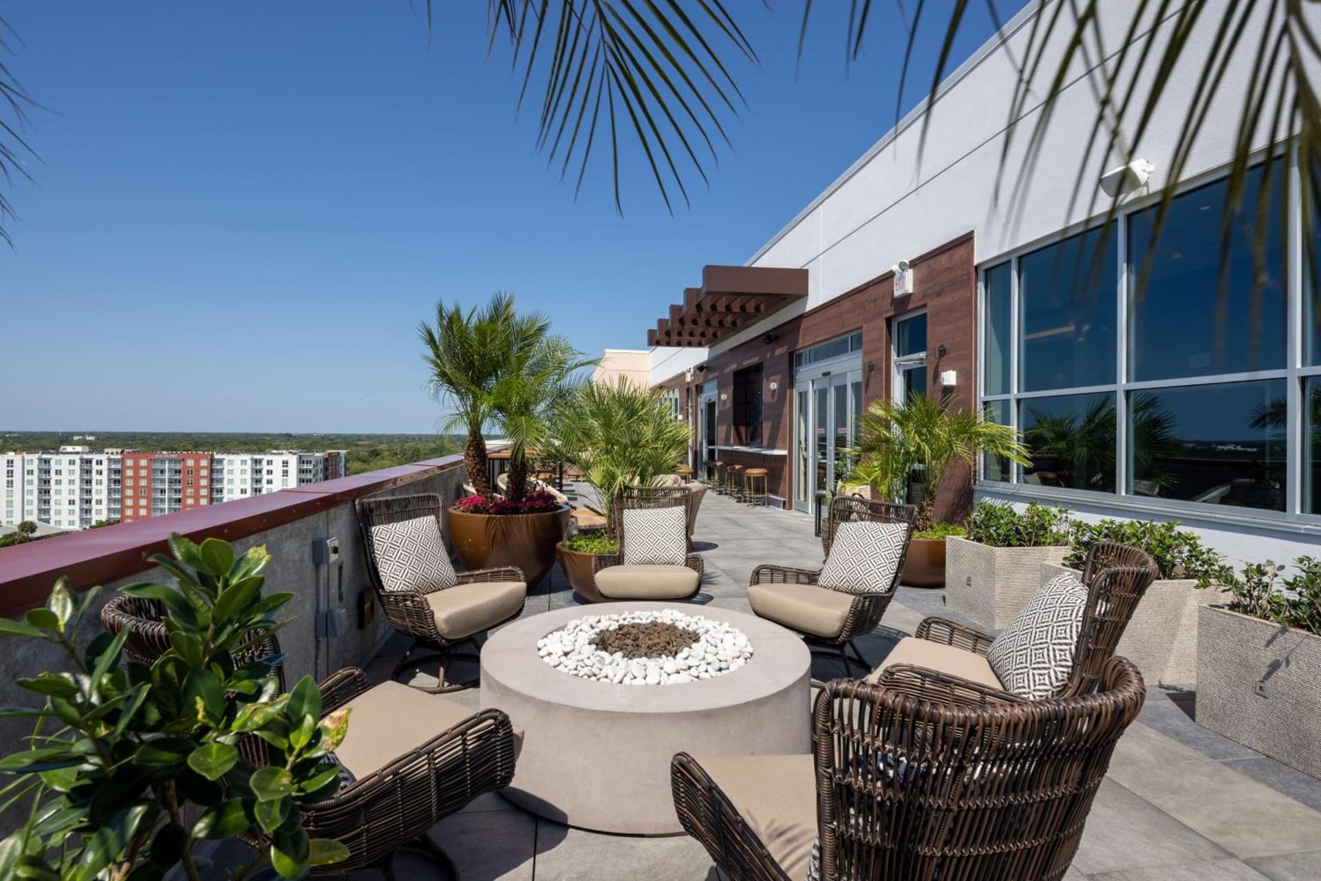 Hotel Melby Downtown Melbourne Tapestry Collection By Hilton gallery photo in Melbourne, FL — image 10