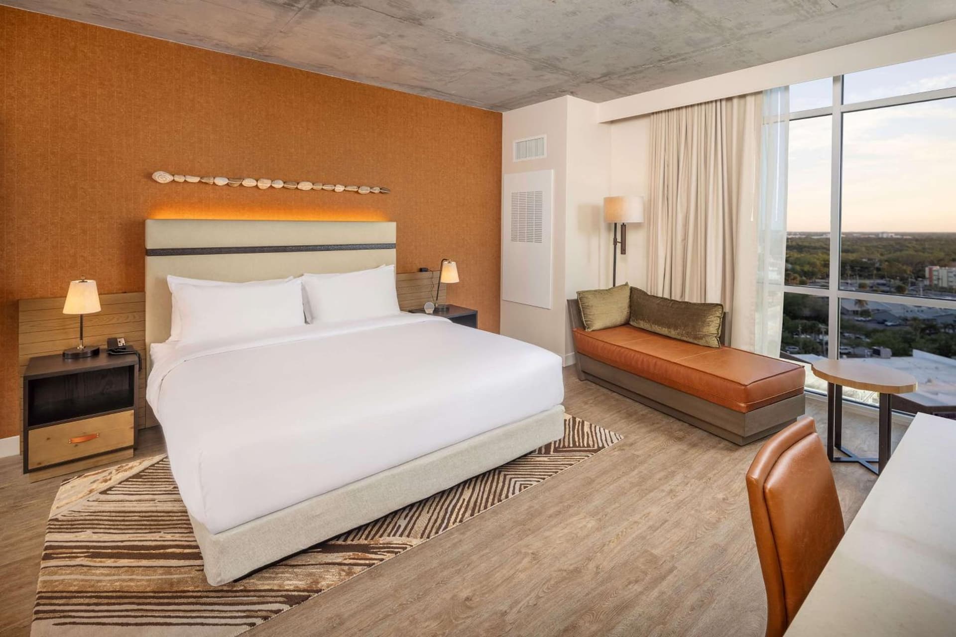 Hotel Melby Downtown Melbourne Tapestry Collection By Hilton gallery photo in Melbourne, FL — image 17