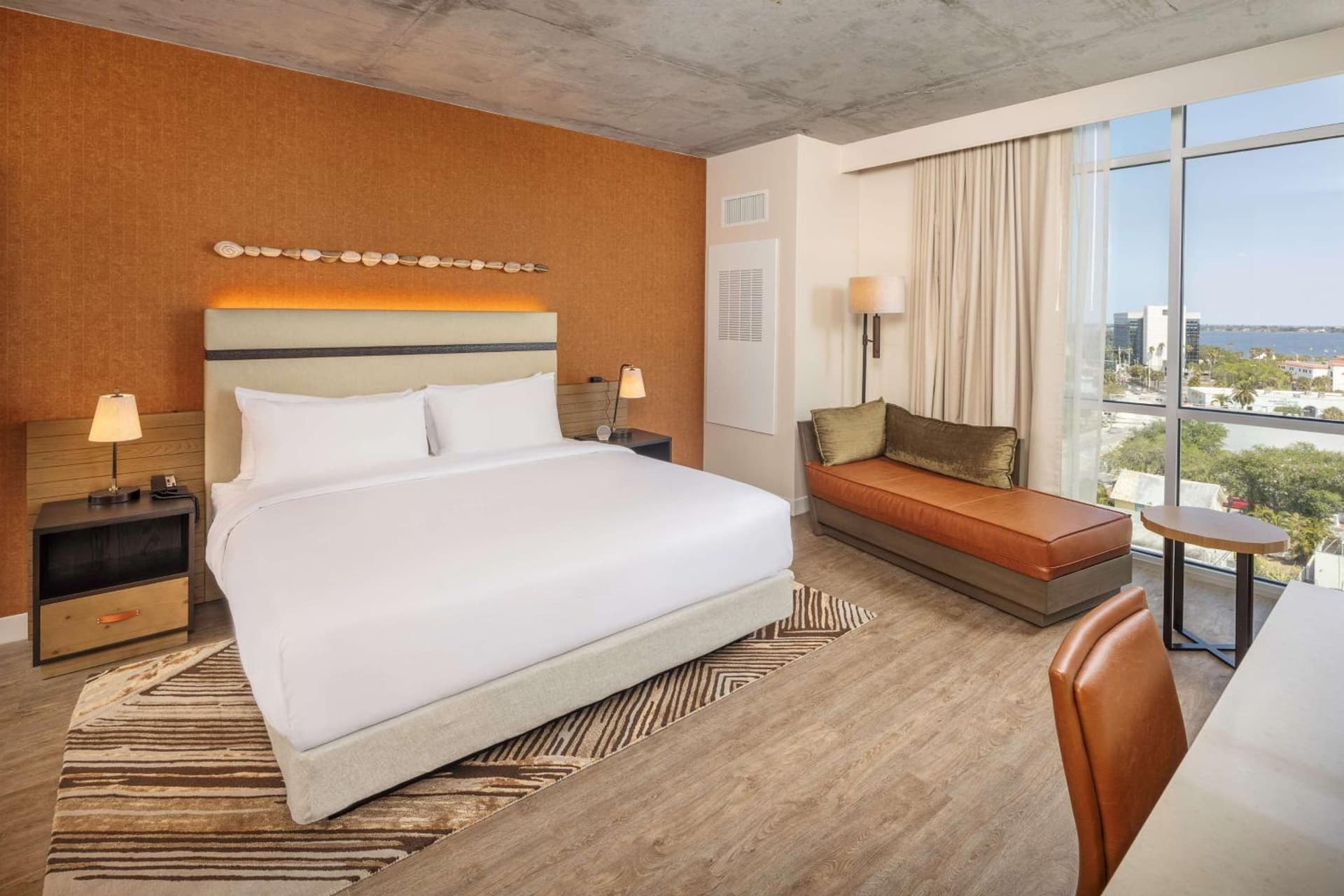 Hotel Melby Downtown Melbourne Tapestry Collection By Hilton gallery photo in Melbourne, FL — image 22