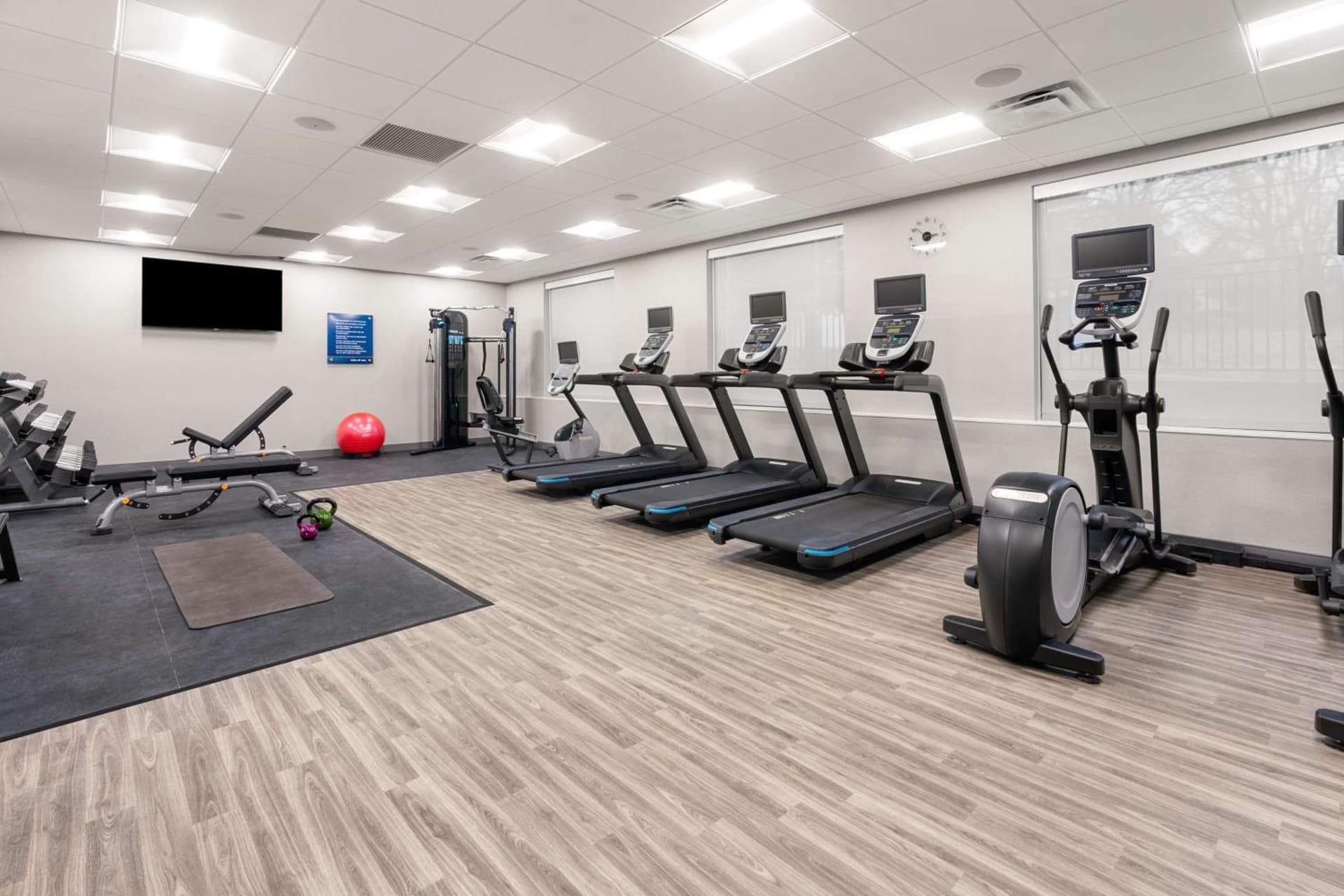 Hampton Inn & Suites Tigard gallery photo in Tigard, OR — image 30