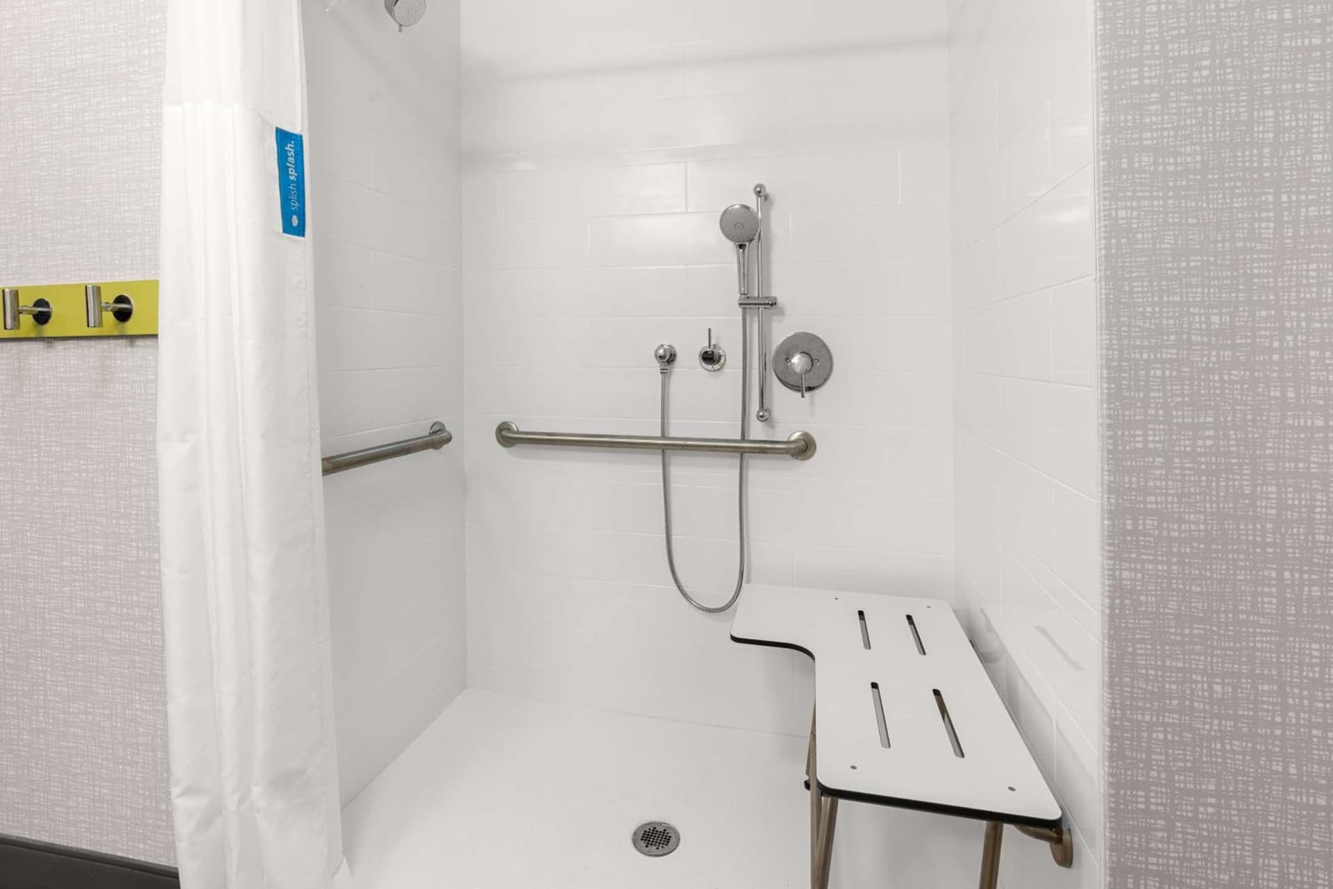 Hampton Inn & Suites Tigard gallery photo in Tigard, OR — image 26