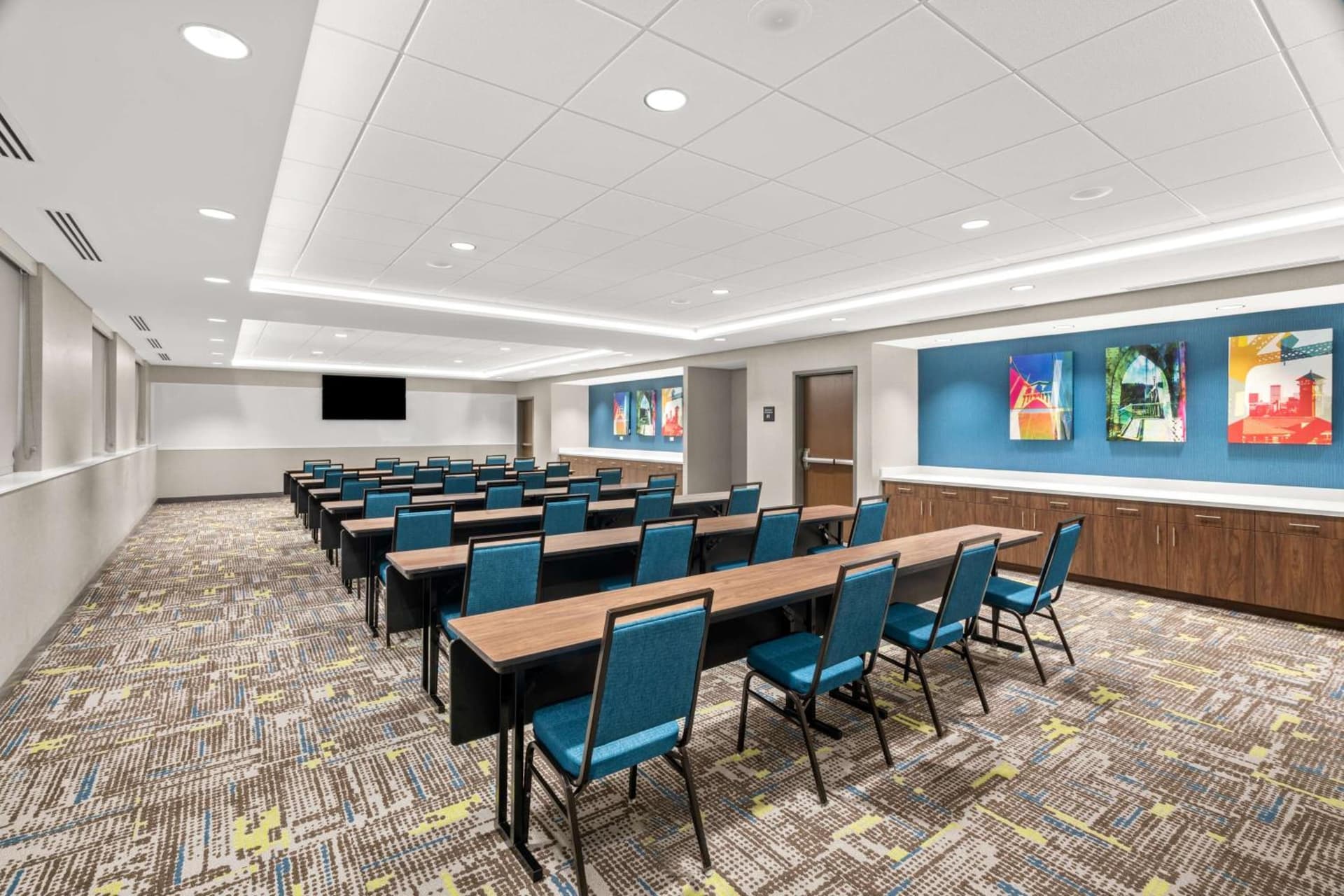 Hampton Inn & Suites Tigard gallery photo in Tigard, OR — image 6