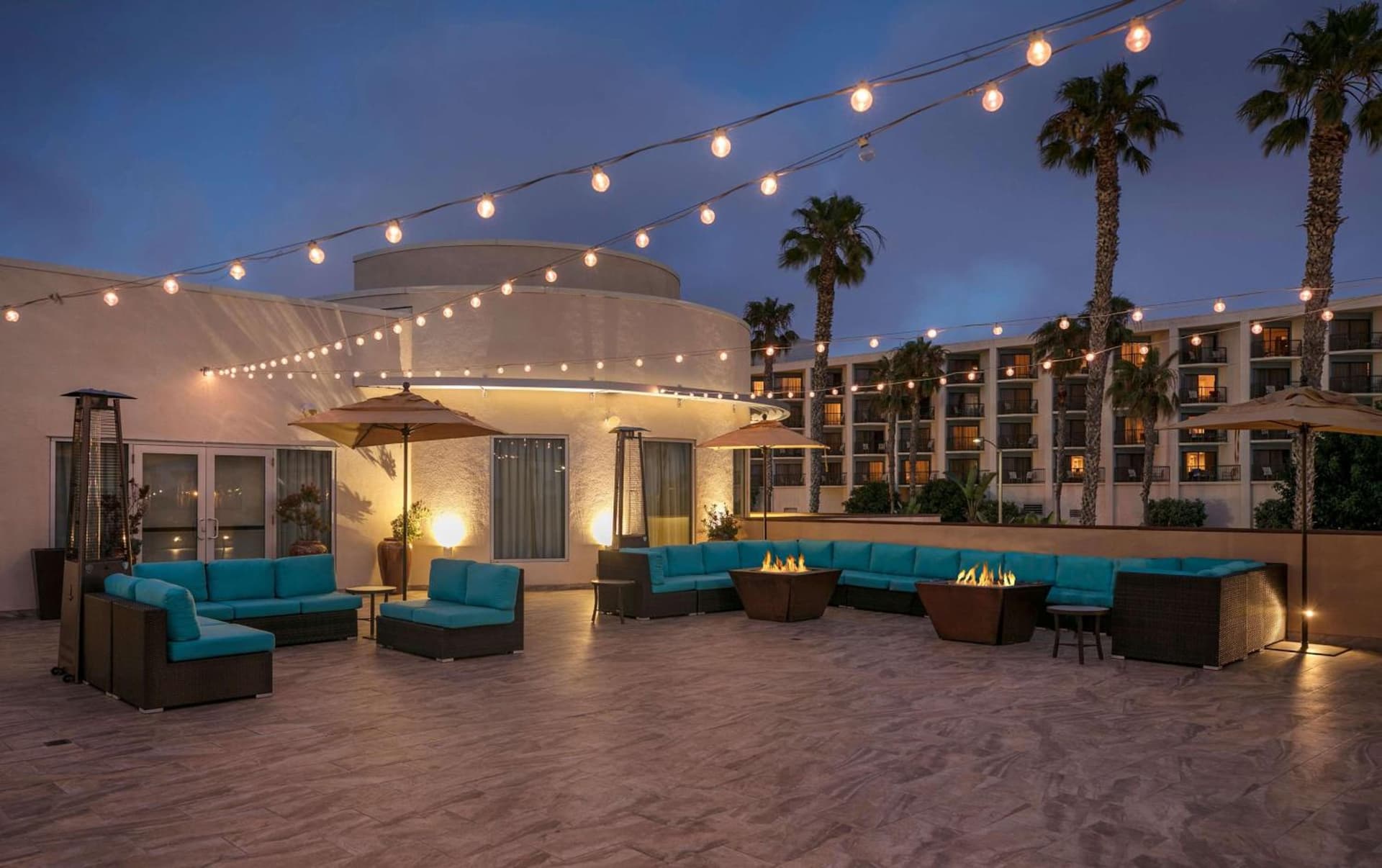 Redondo Beach Hotel, Tapestry Collection by Hilton gallery photo in Redondo Beach, CA — image 5