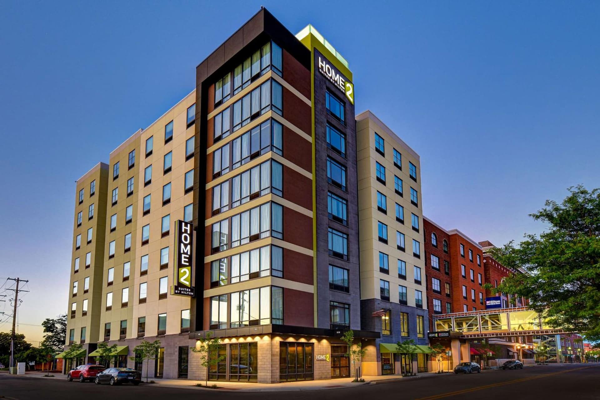 Home2 Suites By Hilton Kalamazoo Downtown, Mi interior in Kalamazoo, MI — gallery photo 2