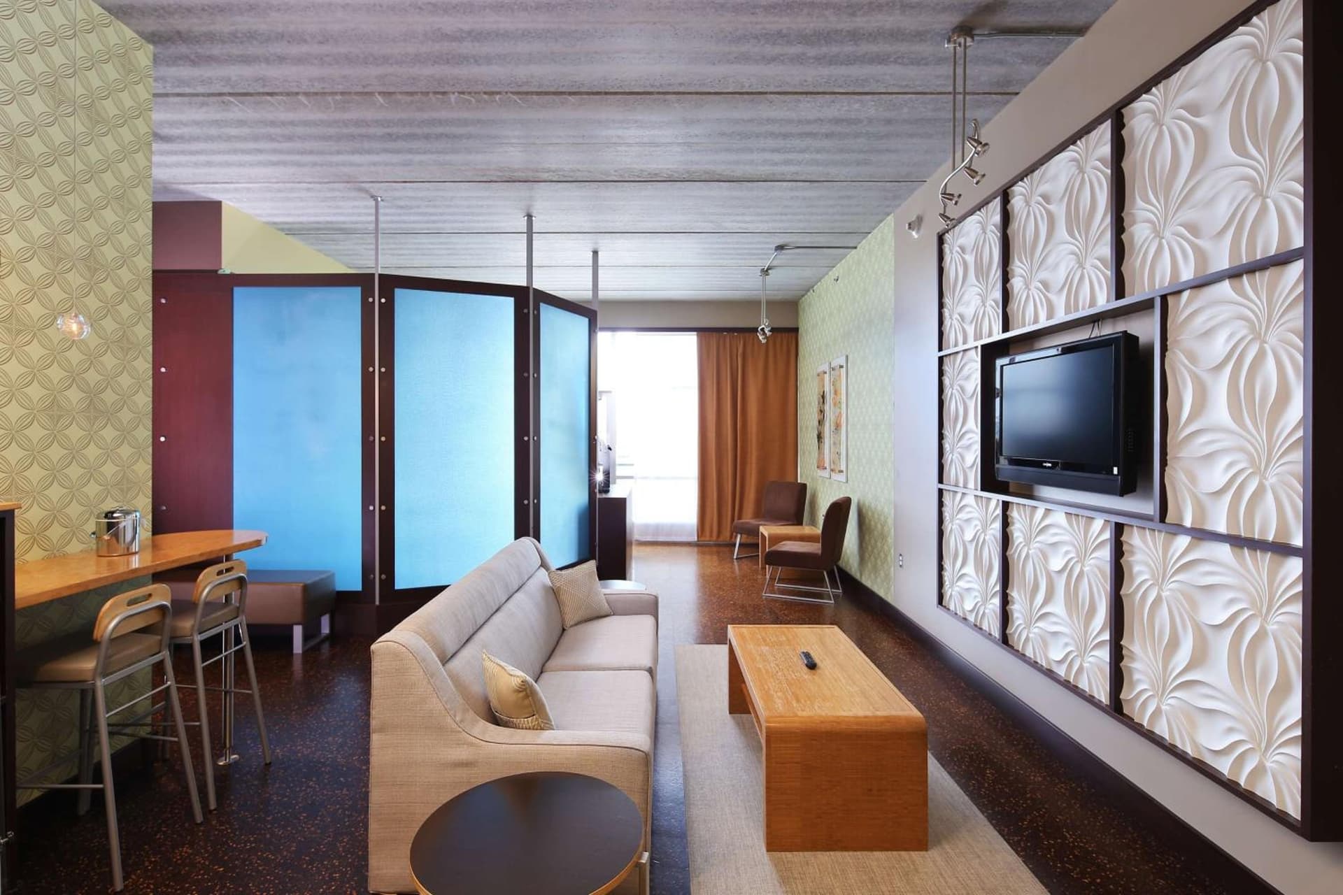 Tulyp, Tapestry Collection by Hilton gallery photo in Holland, MI — image 27