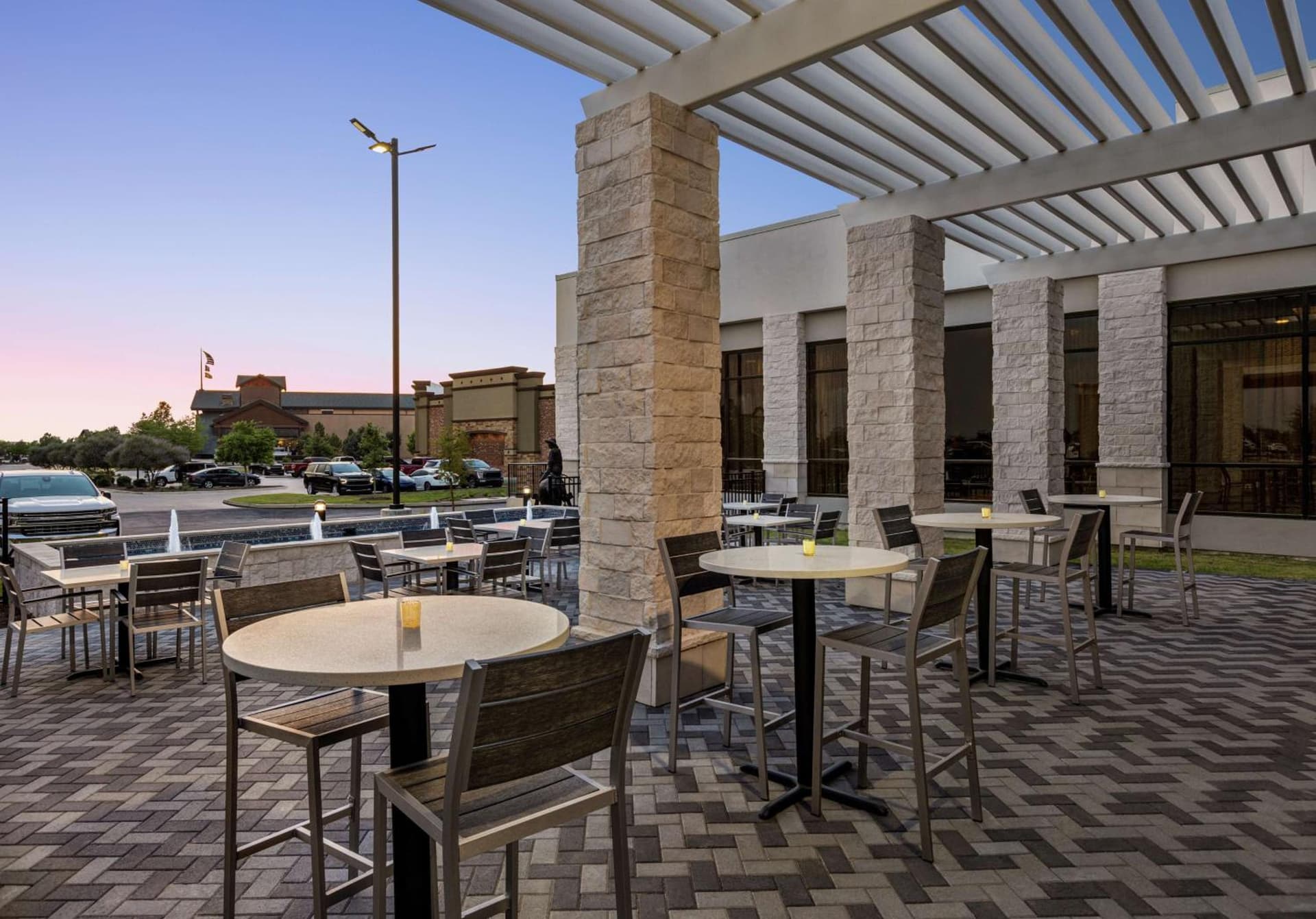 Embassy Suites by Hilton Round Rock gallery photo in Round Rock, TX — image 5