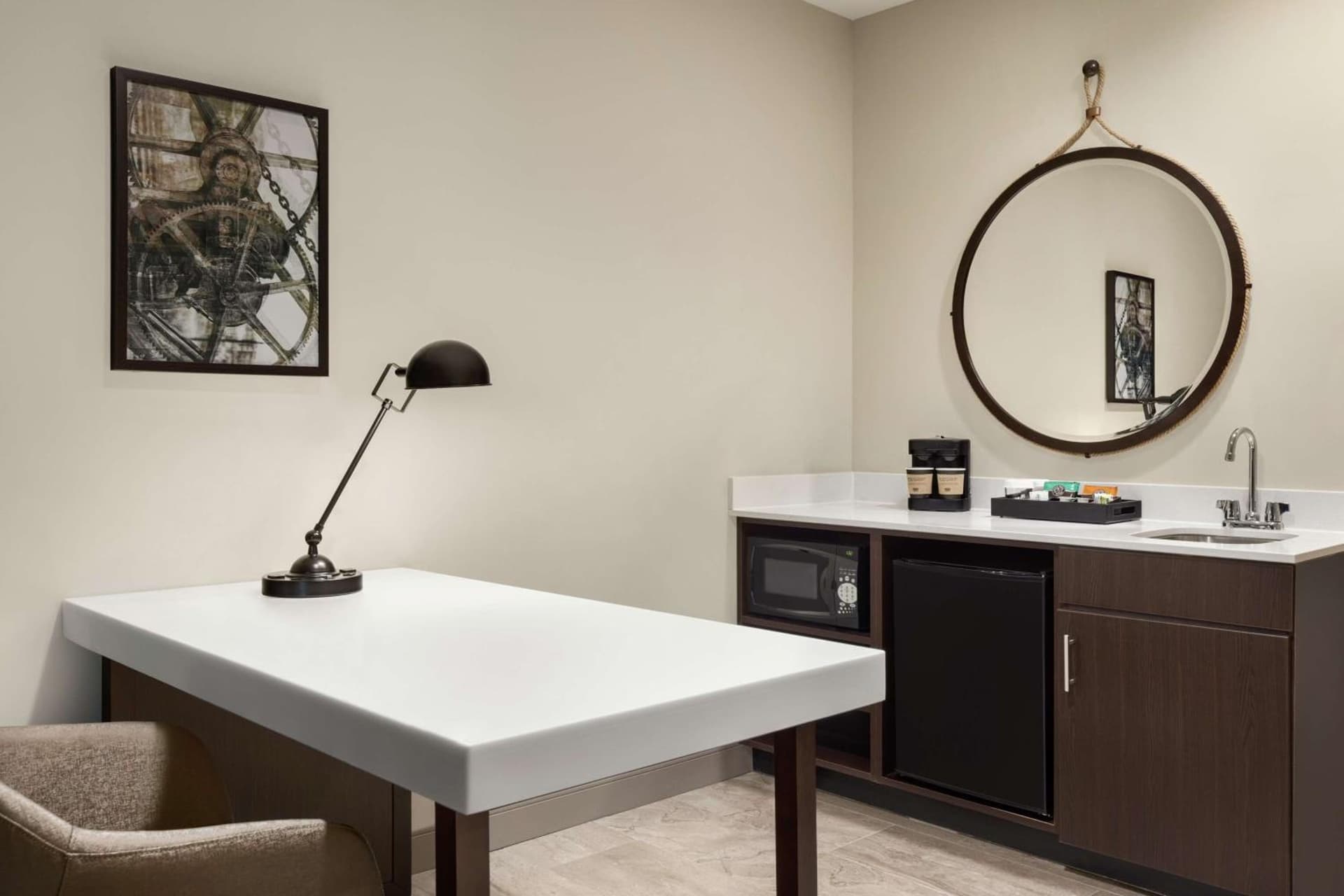 Embassy Suites by Hilton Round Rock property views in Round Rock, TX — gallery photo 3