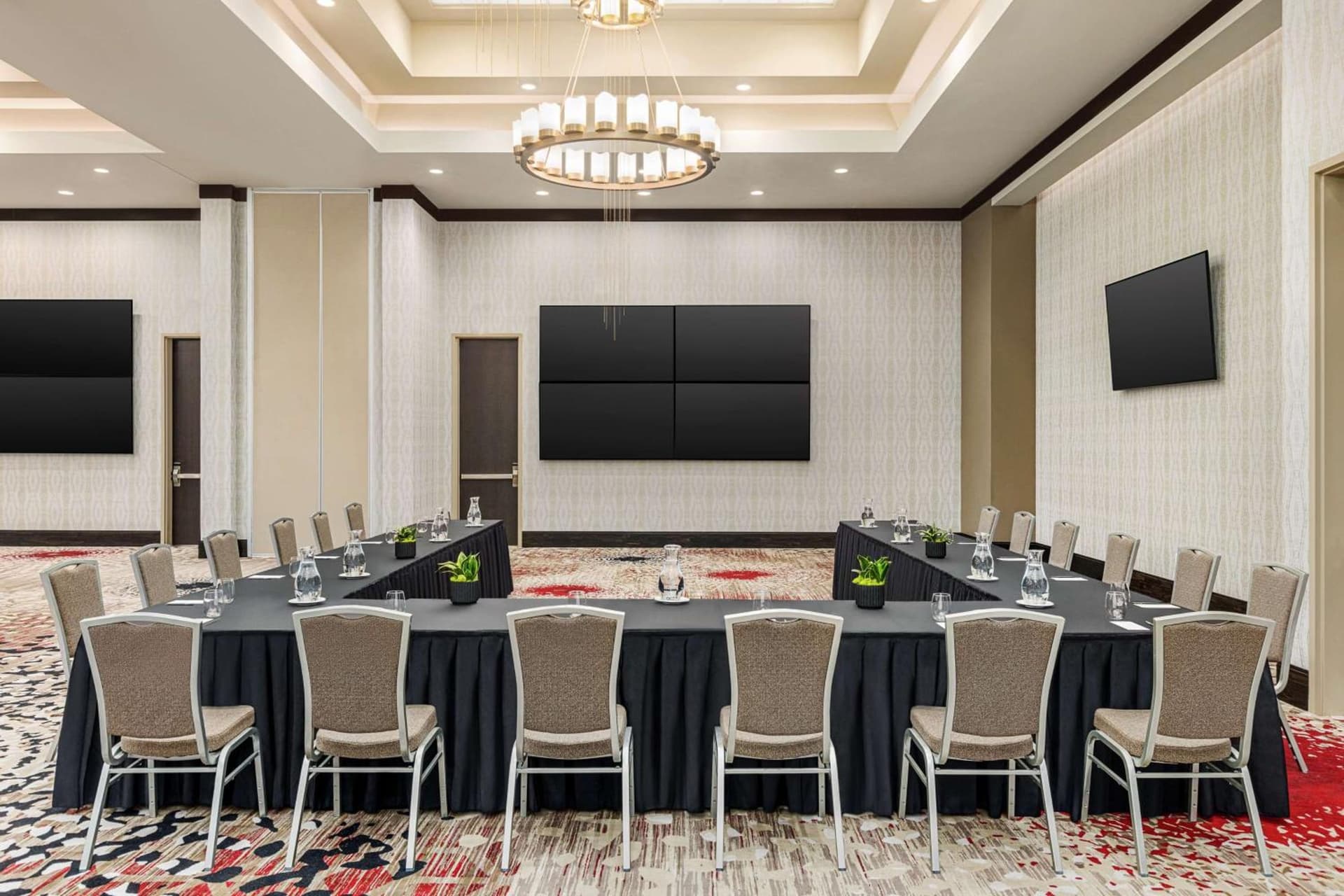 Embassy Suites by Hilton Round Rock gallery photo in Round Rock, TX — image 21