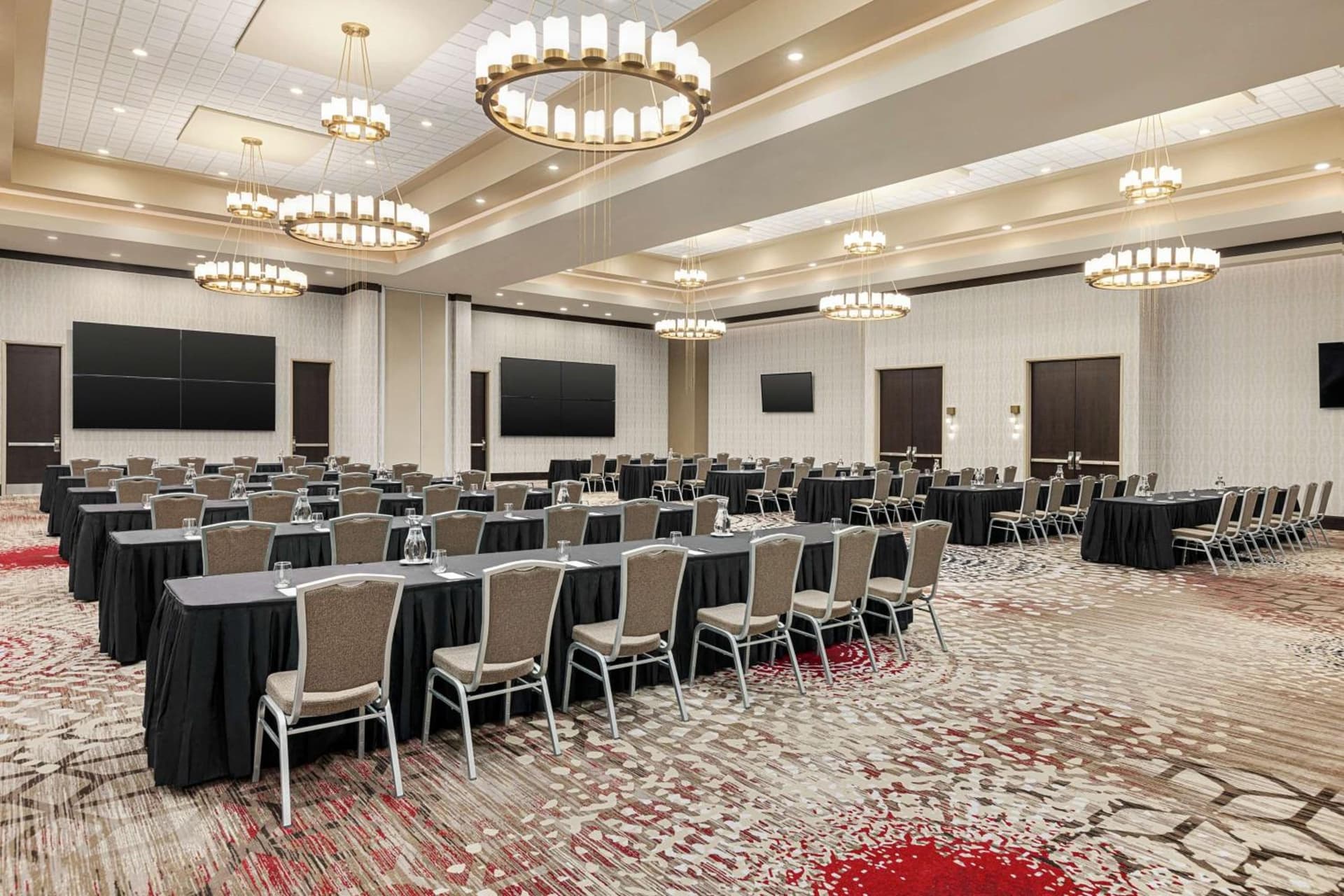 Embassy Suites by Hilton Round Rock gallery photo in Round Rock, TX — image 32
