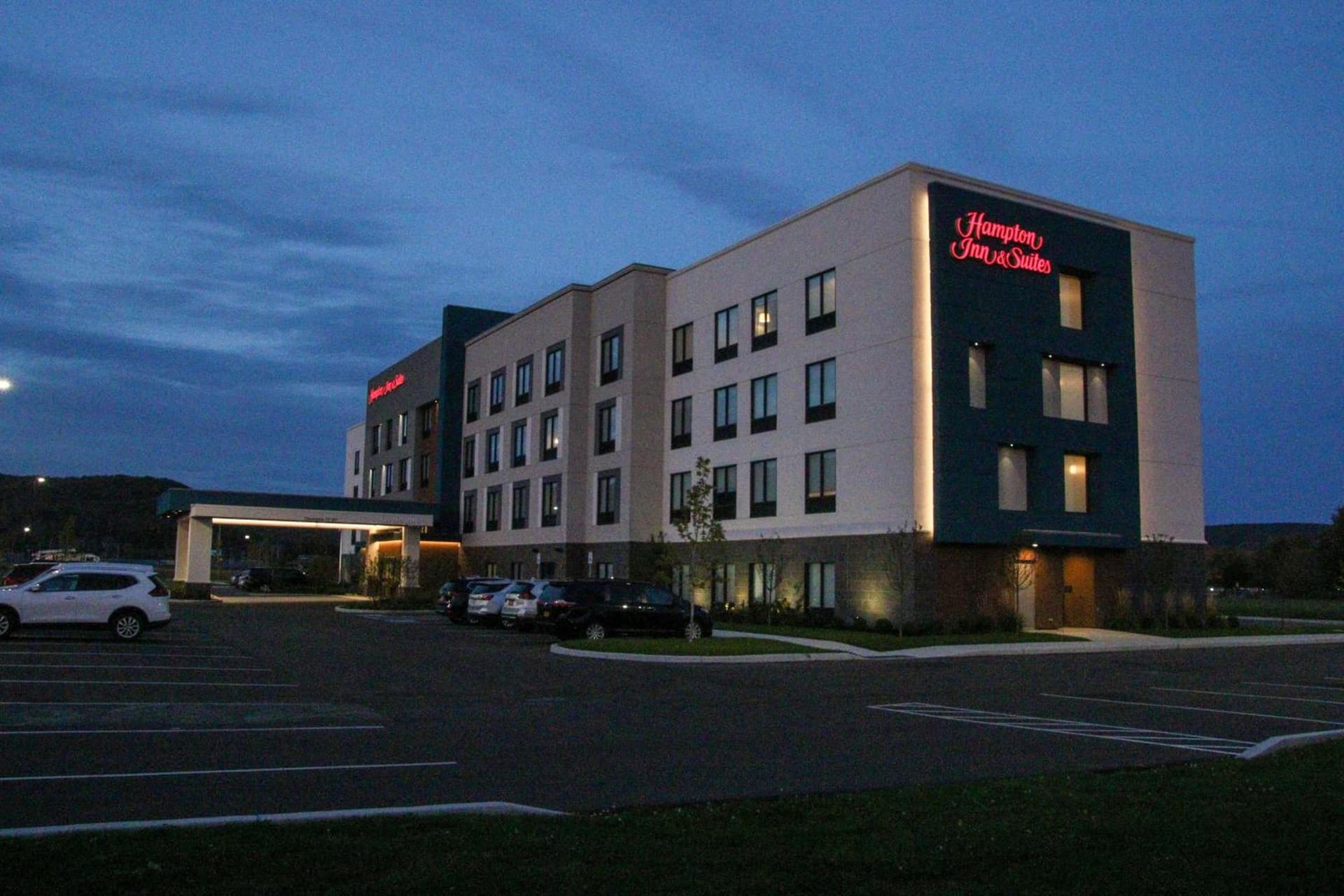 Hampton Inn & Suites Olean, Ny interior in Olean, NY — gallery photo 2