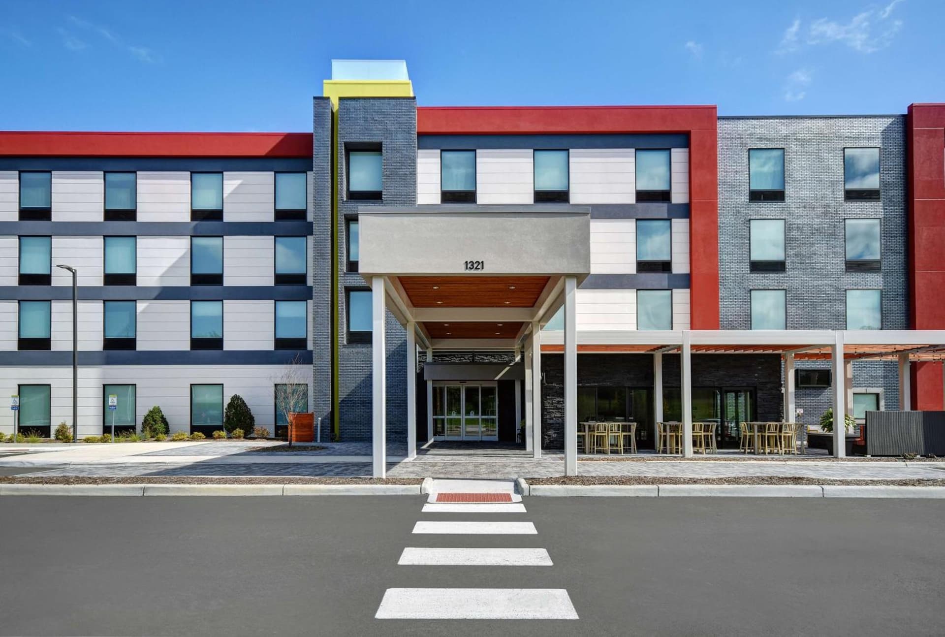 Home2 Suites by Hilton Blacksburg University interior in Blacksburg, VA — gallery photo 2