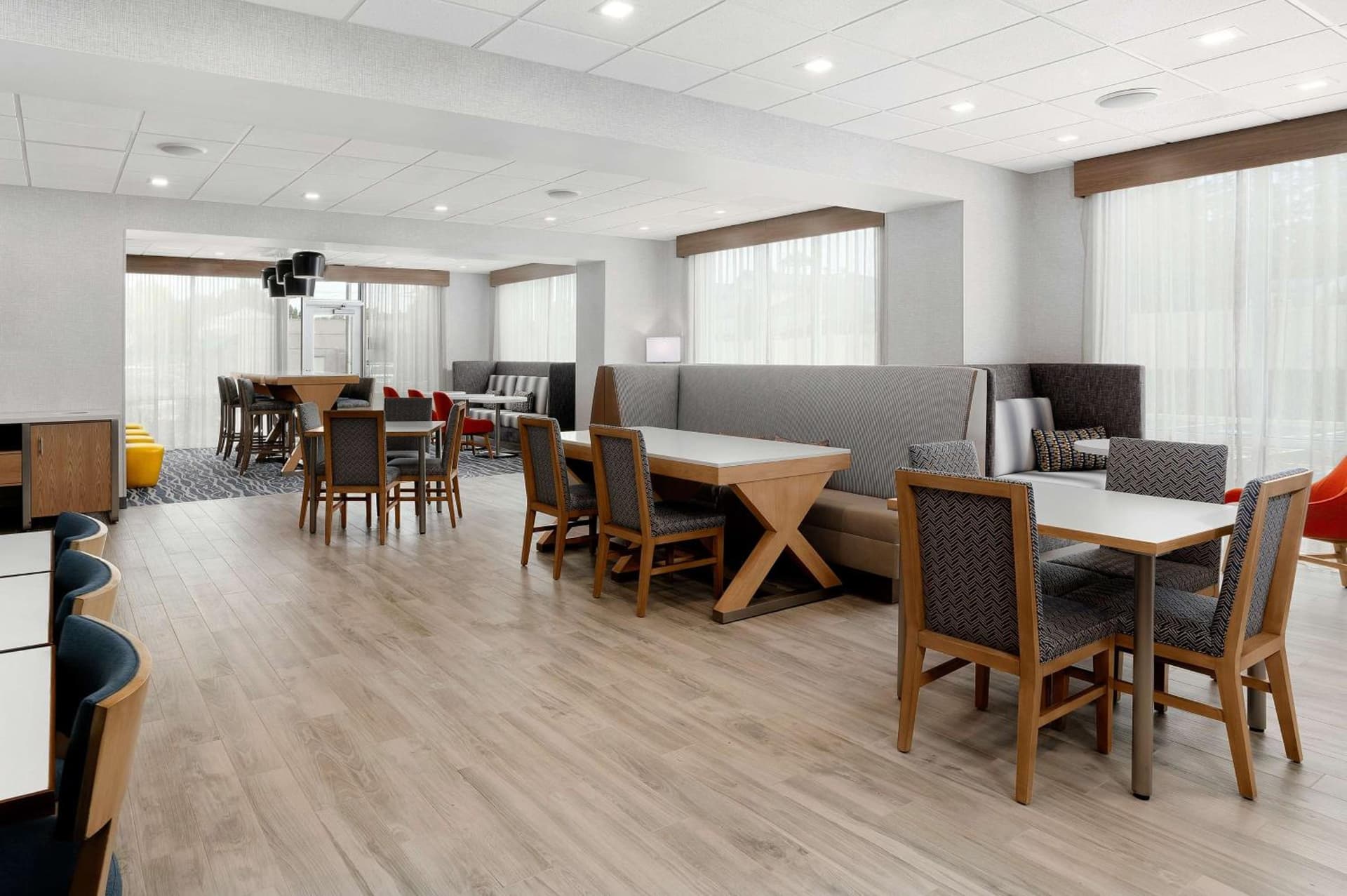 Hampton Inn Bellingham Airport, WA gallery photo in Bellingham, WA — image 18
