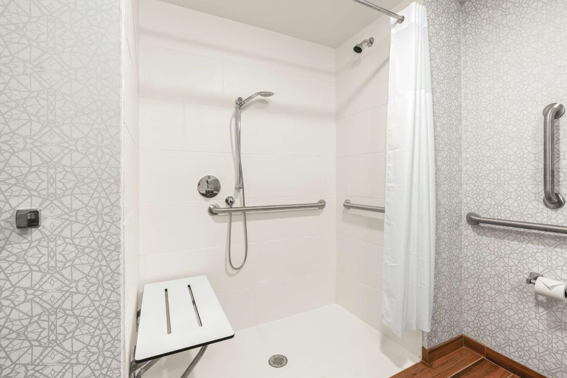 Hampton Inn Bellingham Airport, WA gallery photo in Bellingham, WA — image 6