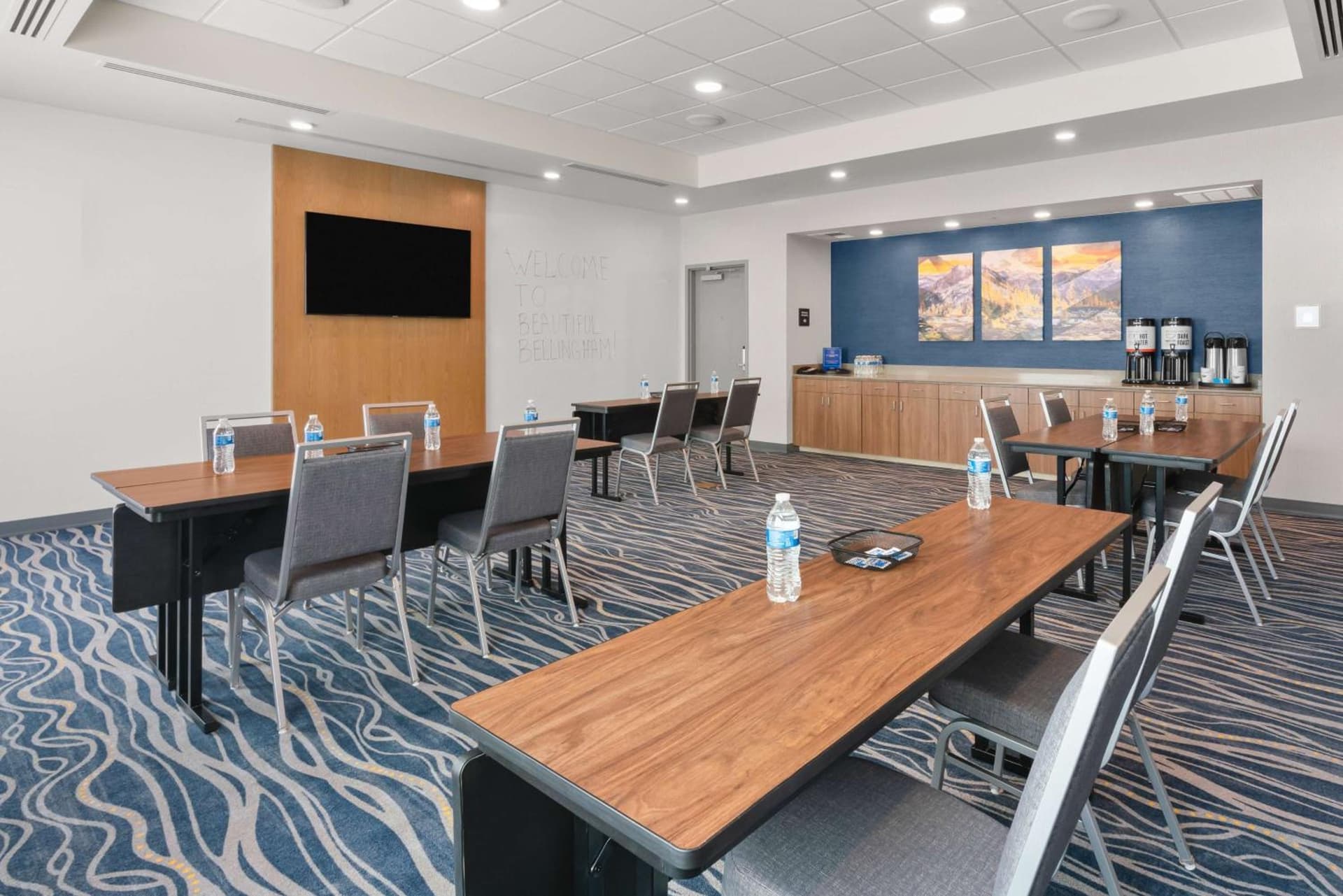 Hampton Inn Bellingham Airport, WA gallery photo in Bellingham, WA — image 11
