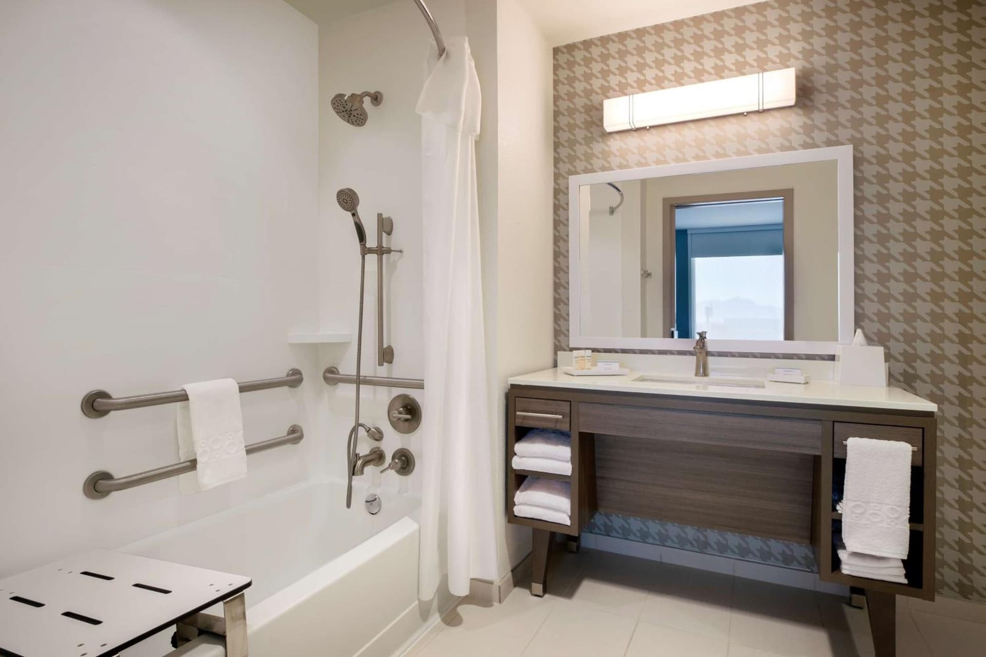 Home2 Suites By Hilton Phoenix Avondale, Az gallery photo in Avondale, AZ — image 17