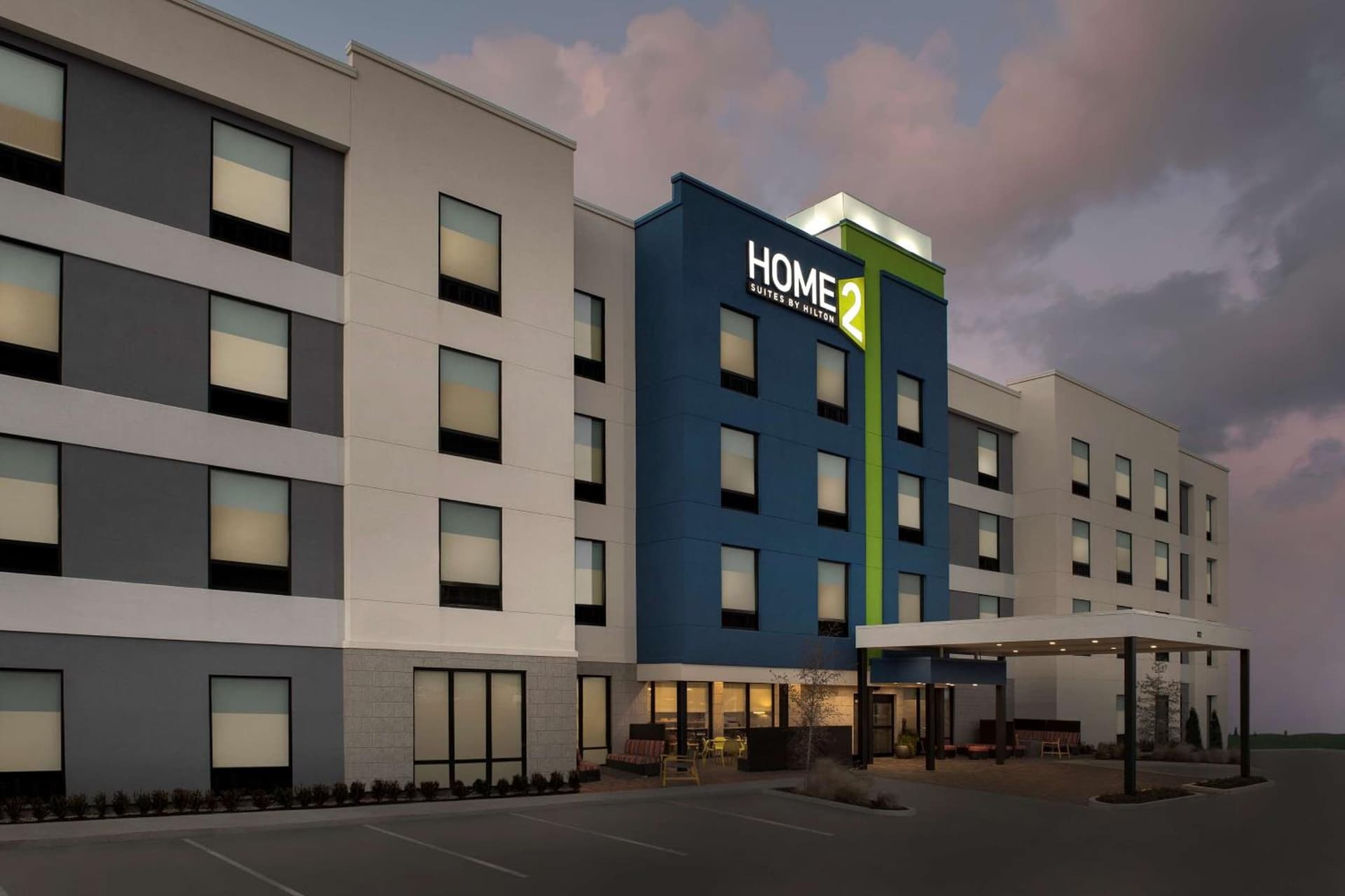 Home2 Suites By Hilton Kenner New Orleans Arpt interior in Kenner, LA — gallery photo 2