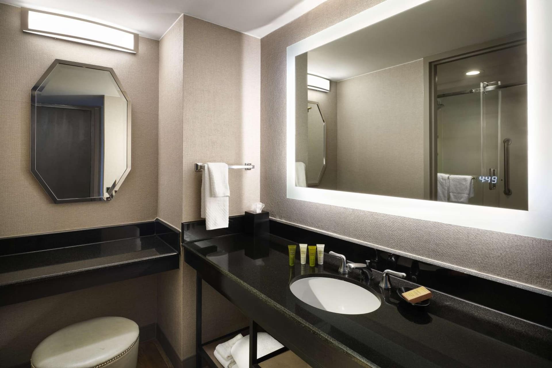 Hilton Richardson Dallas, TX gallery photo in Richardson, TX — image 54