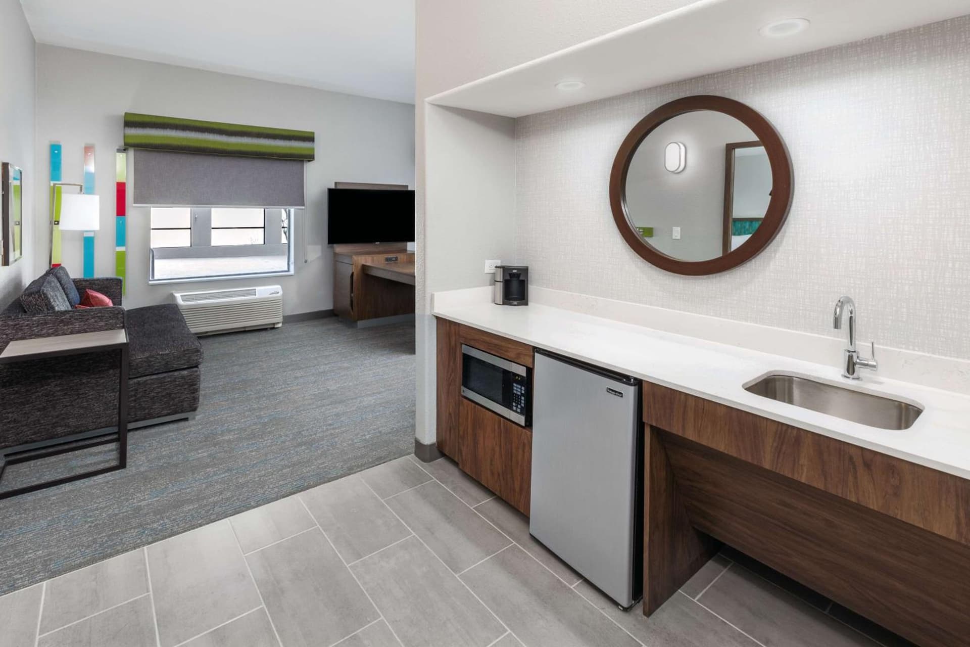 Hampton Inn & Suites Dallas I-30 Cockrell Hill, Tx gallery photo in Dallas, TX — image 5