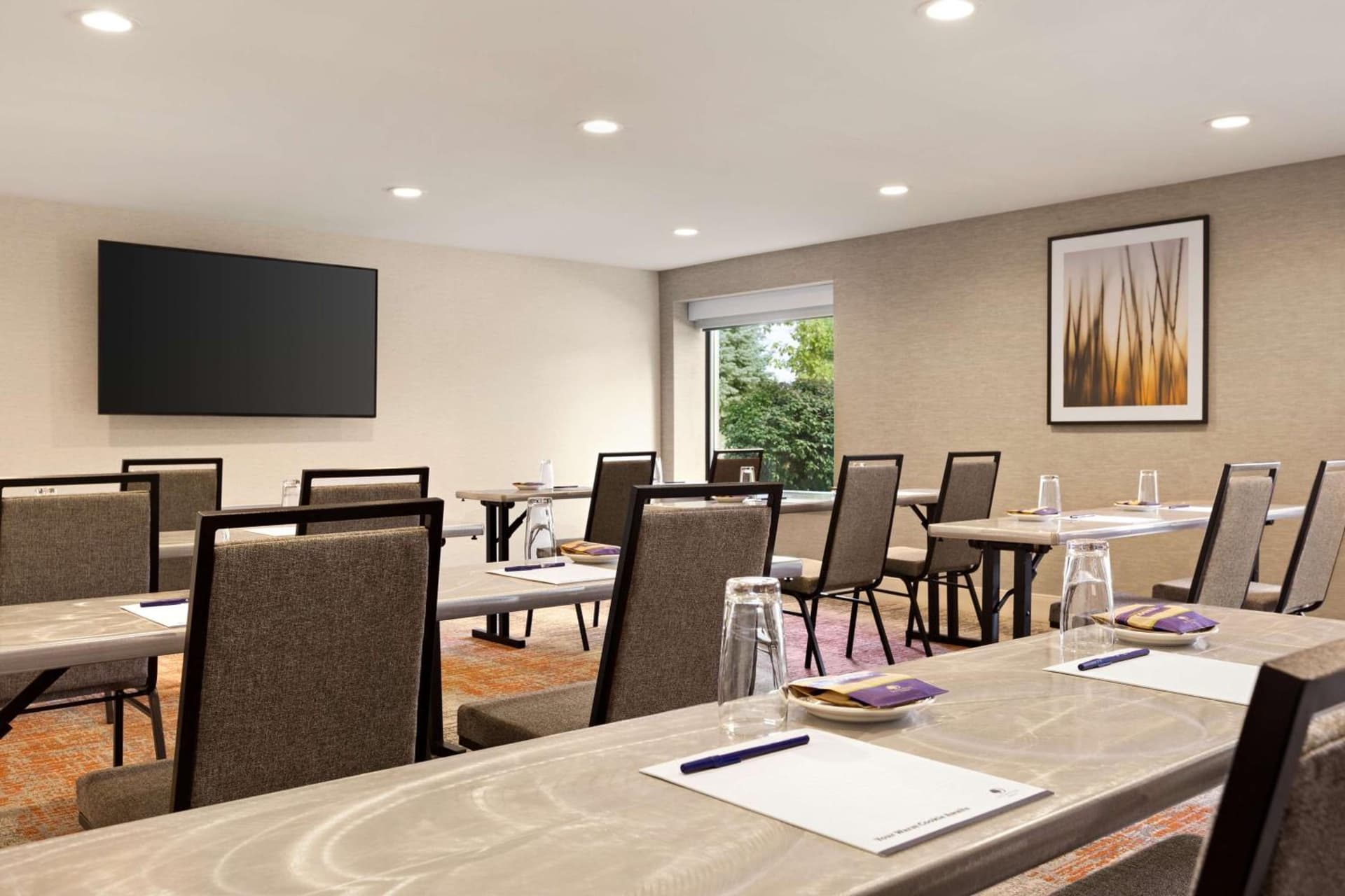 Doubletree By Hilton Columbus Dublin gallery photo in Dublin, OH — image 21