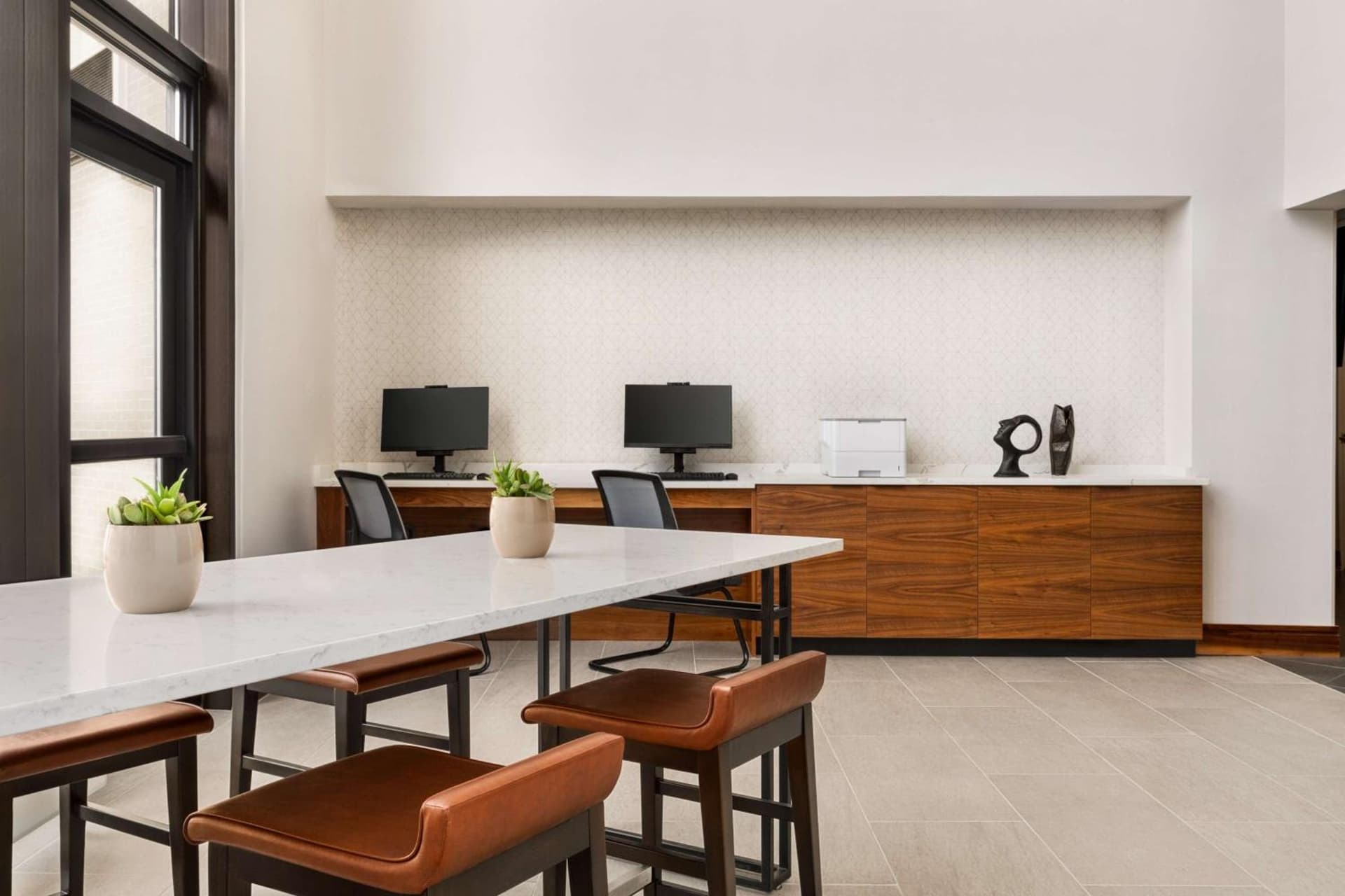 Doubletree By Hilton Columbus Dublin gallery photo in Dublin, OH — image 18