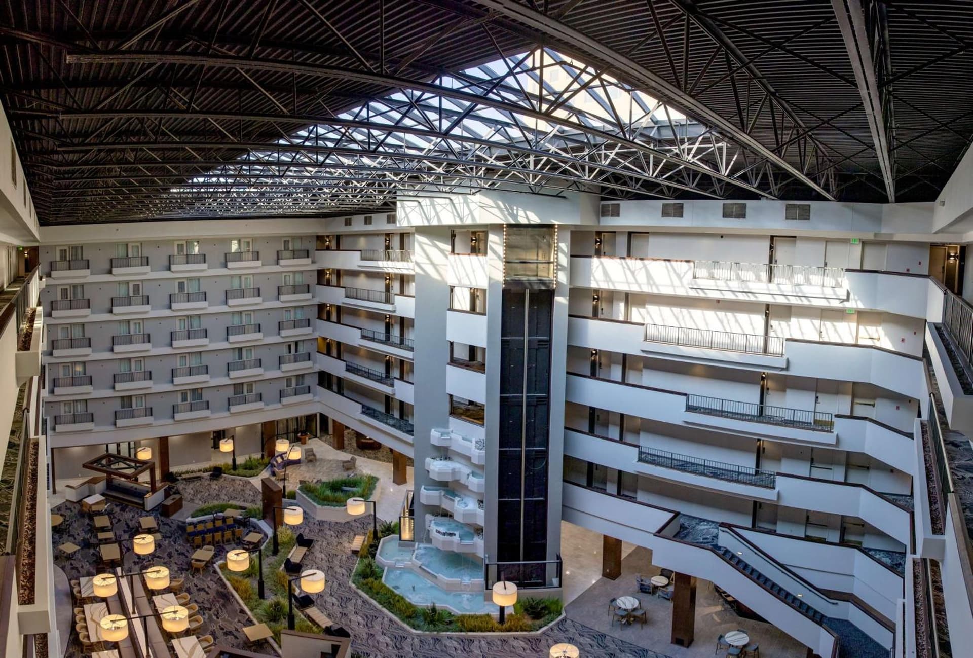 DoubleTree by Hilton Davenport gallery photo in Davenport, IA — image 72