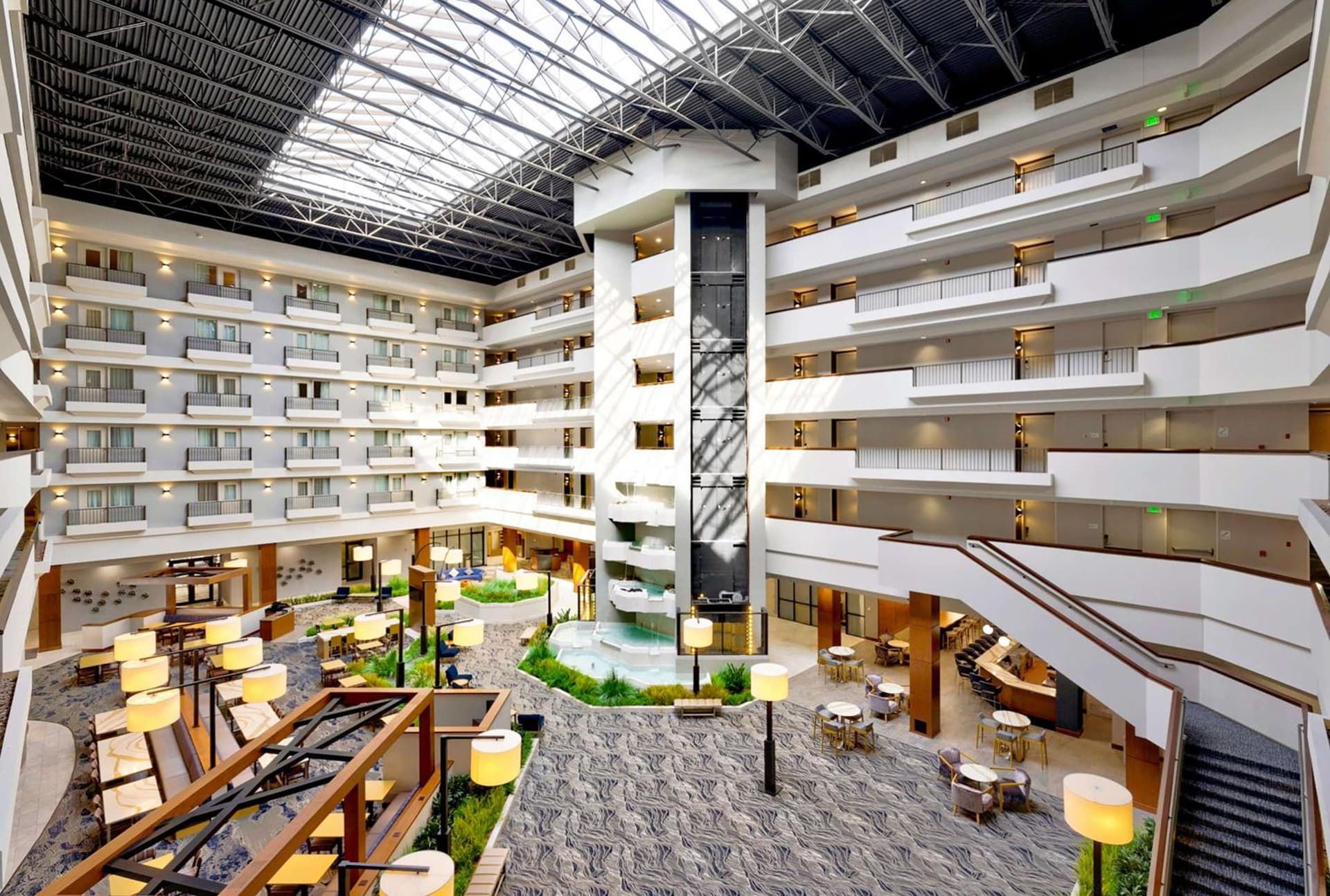 DoubleTree by Hilton Davenport gallery photo in Davenport, IA — image 37