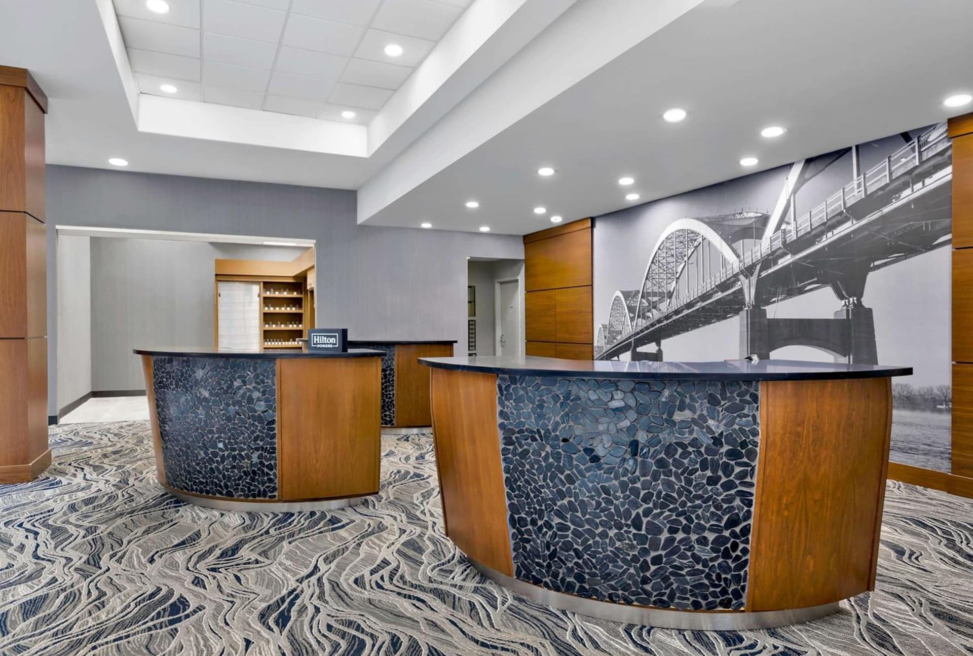 DoubleTree by Hilton Davenport gallery photo in Davenport, IA — image 31