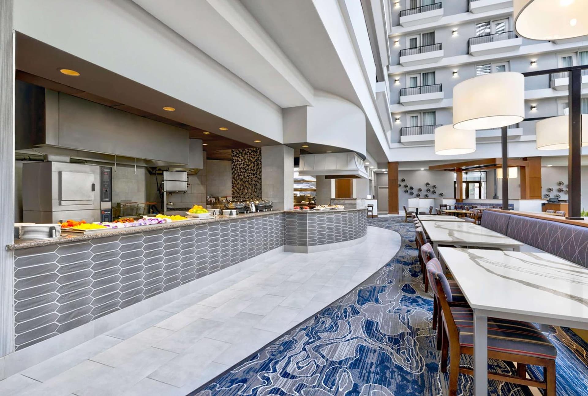 DoubleTree by Hilton Davenport gallery photo in Davenport, IA — image 8