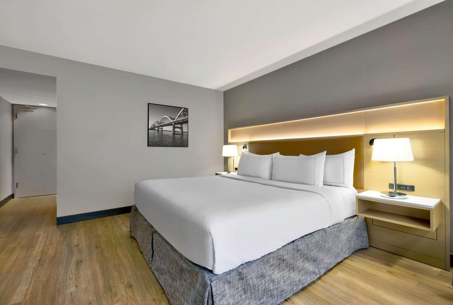 DoubleTree by Hilton Davenport gallery photo in Davenport, IA — image 35