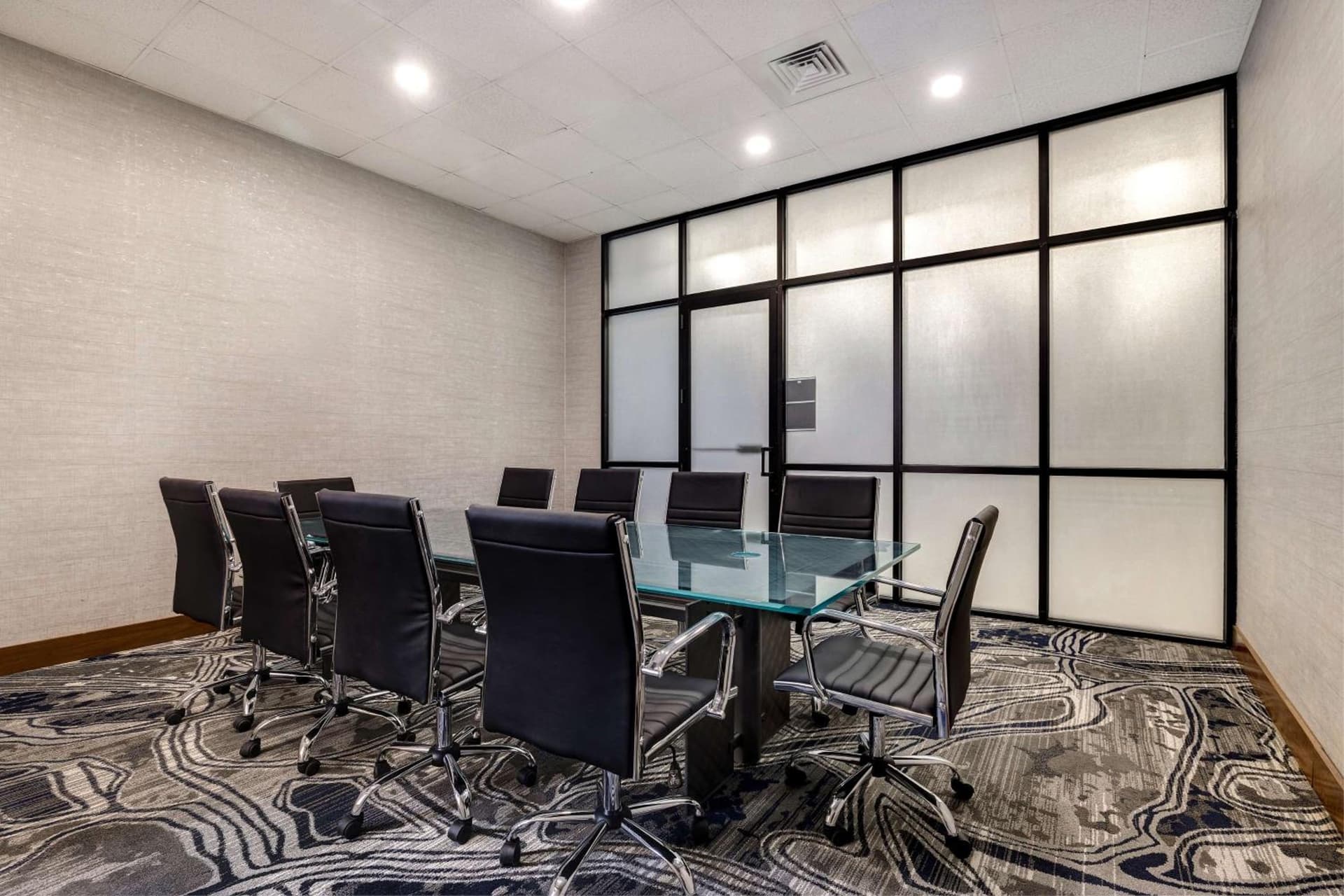 DoubleTree by Hilton Davenport gallery photo in Davenport, IA — image 67