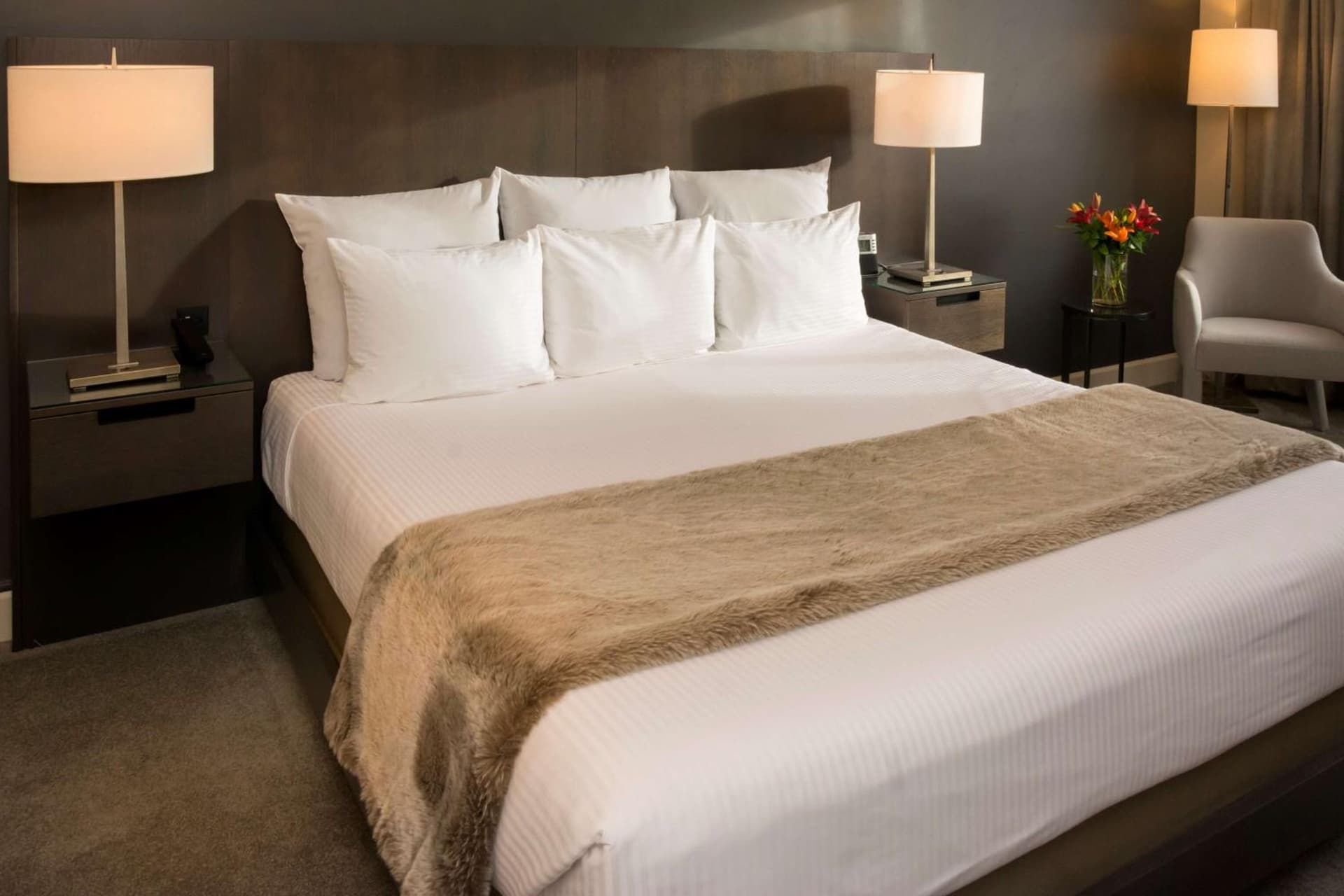 The Benson Portland, Curio Collection by Hilton gallery photo in Portland, OR — image 29