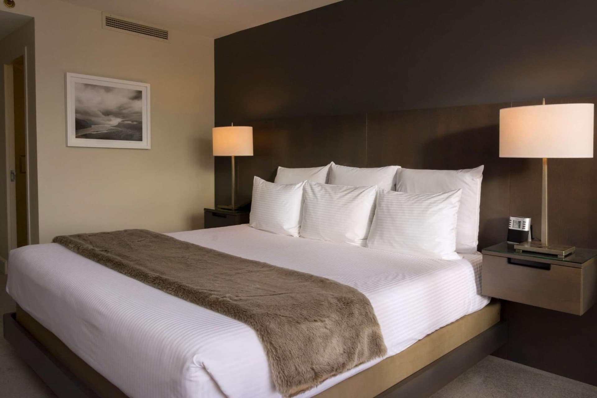 The Benson Portland, Curio Collection by Hilton gallery photo in Portland, OR — image 12