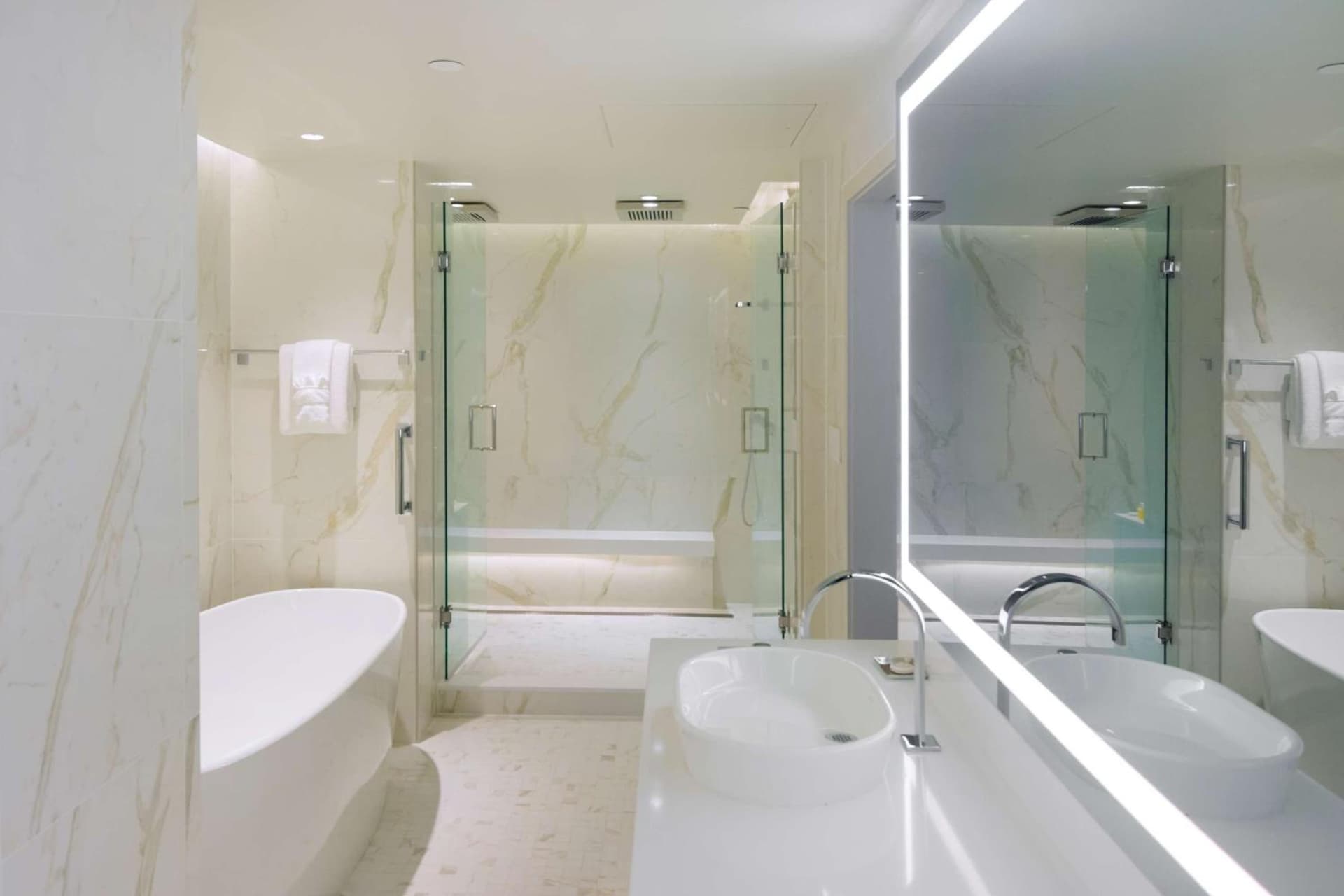 The Benson Portland, Curio Collection by Hilton gallery photo in Portland, OR — image 20