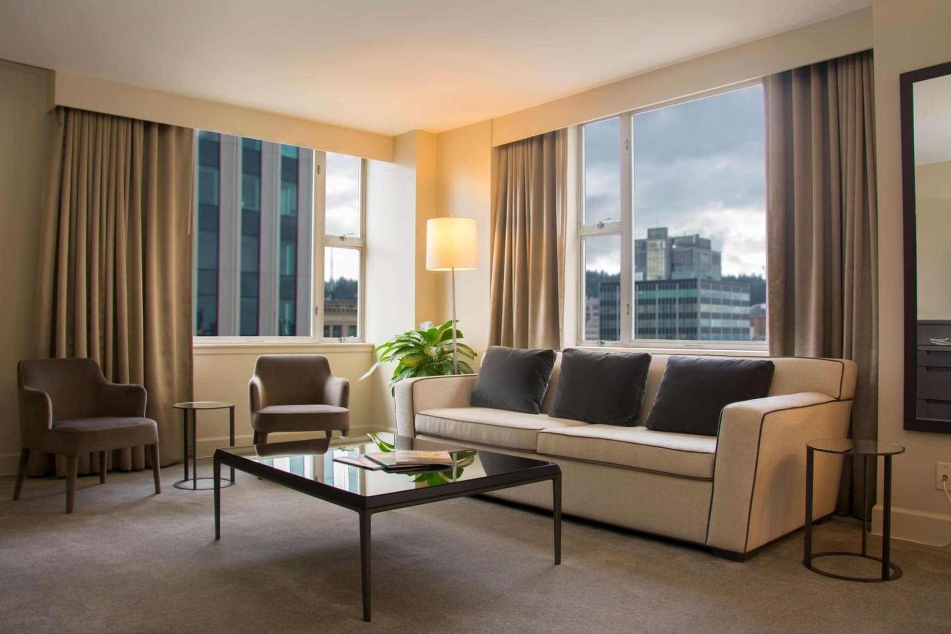 The Benson Portland, Curio Collection by Hilton gallery photo in Portland, OR — image 51