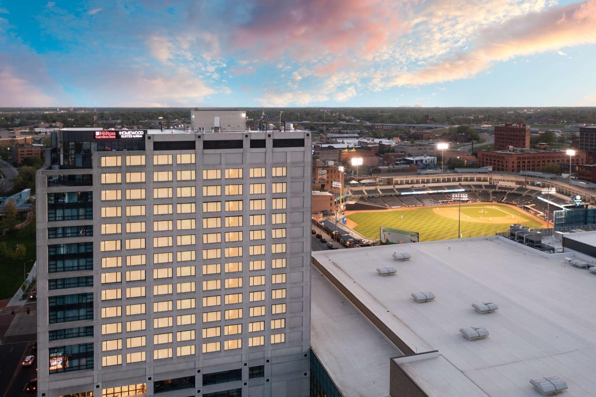 Homewood Suites By Hilton Toledo Downtown interior in Toledo, OH — gallery photo 2