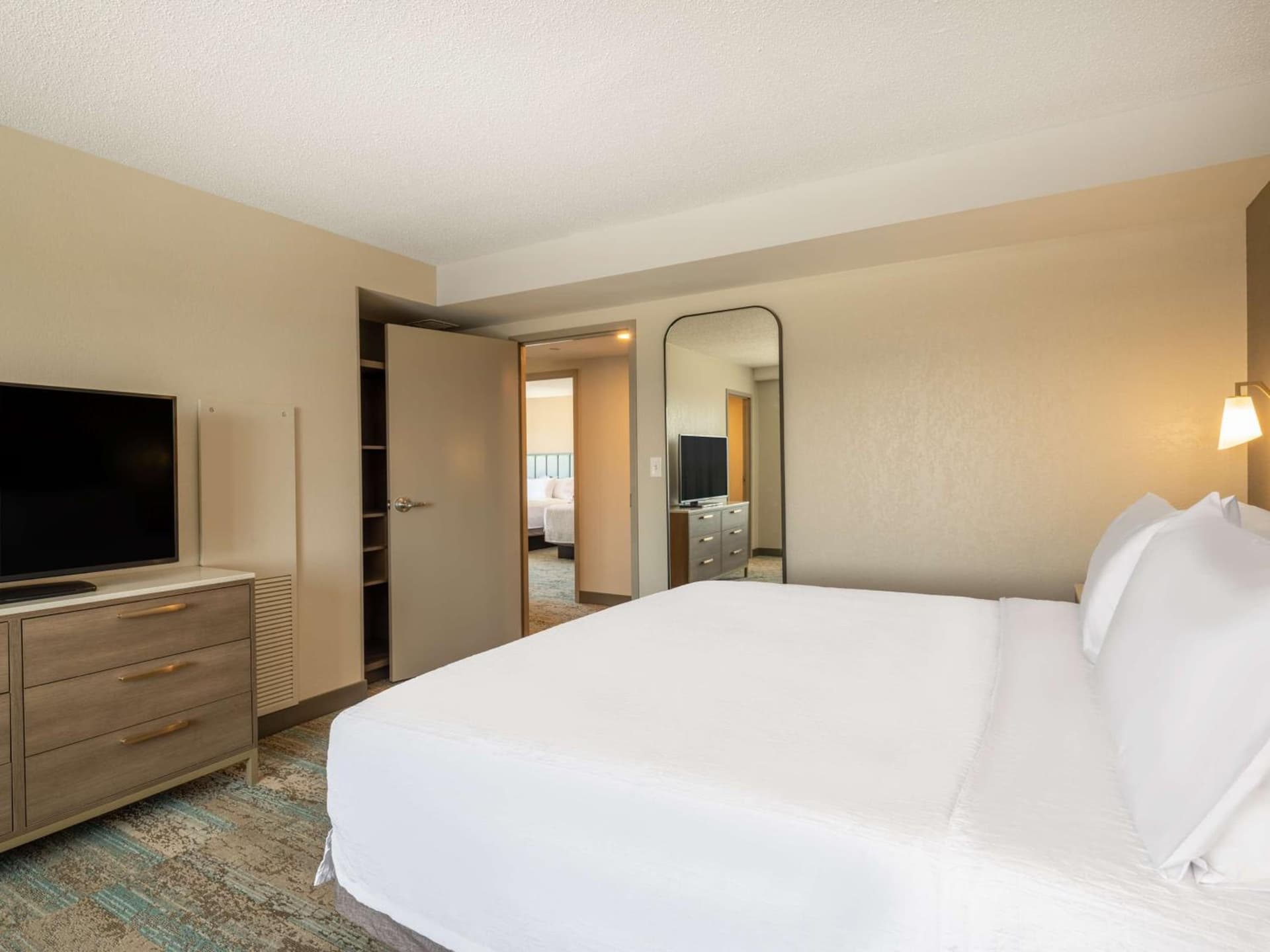 Homewood Suites By Hilton Toledo Downtown gallery photo in Toledo, OH — image 28