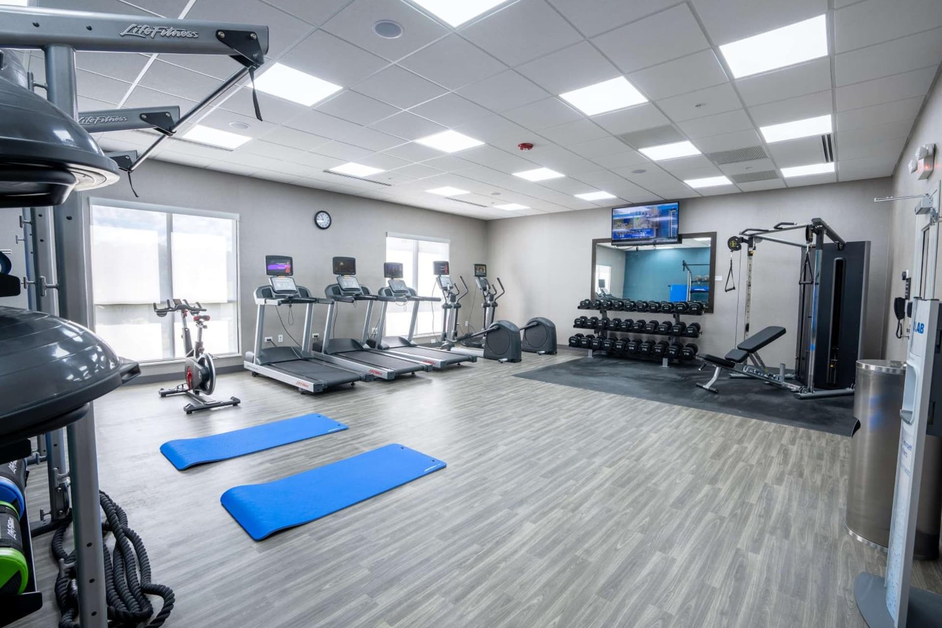 Hampton Inn By Hilton Huntley Chicago gallery photo in Huntley, IL — image 10