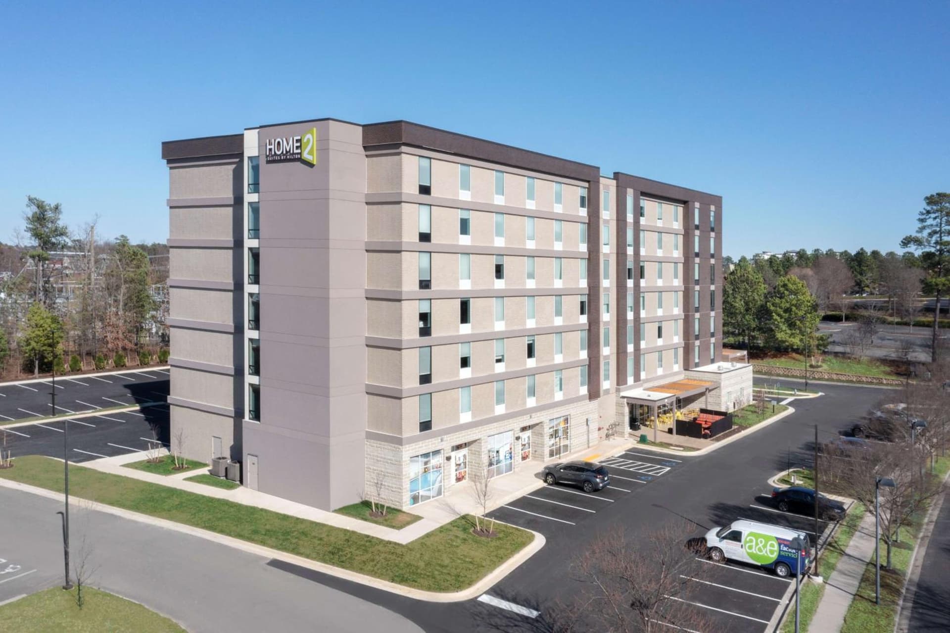 Home2 Suites By Hilton Richmond Short Pump interior in Richmond, VA — gallery photo 2