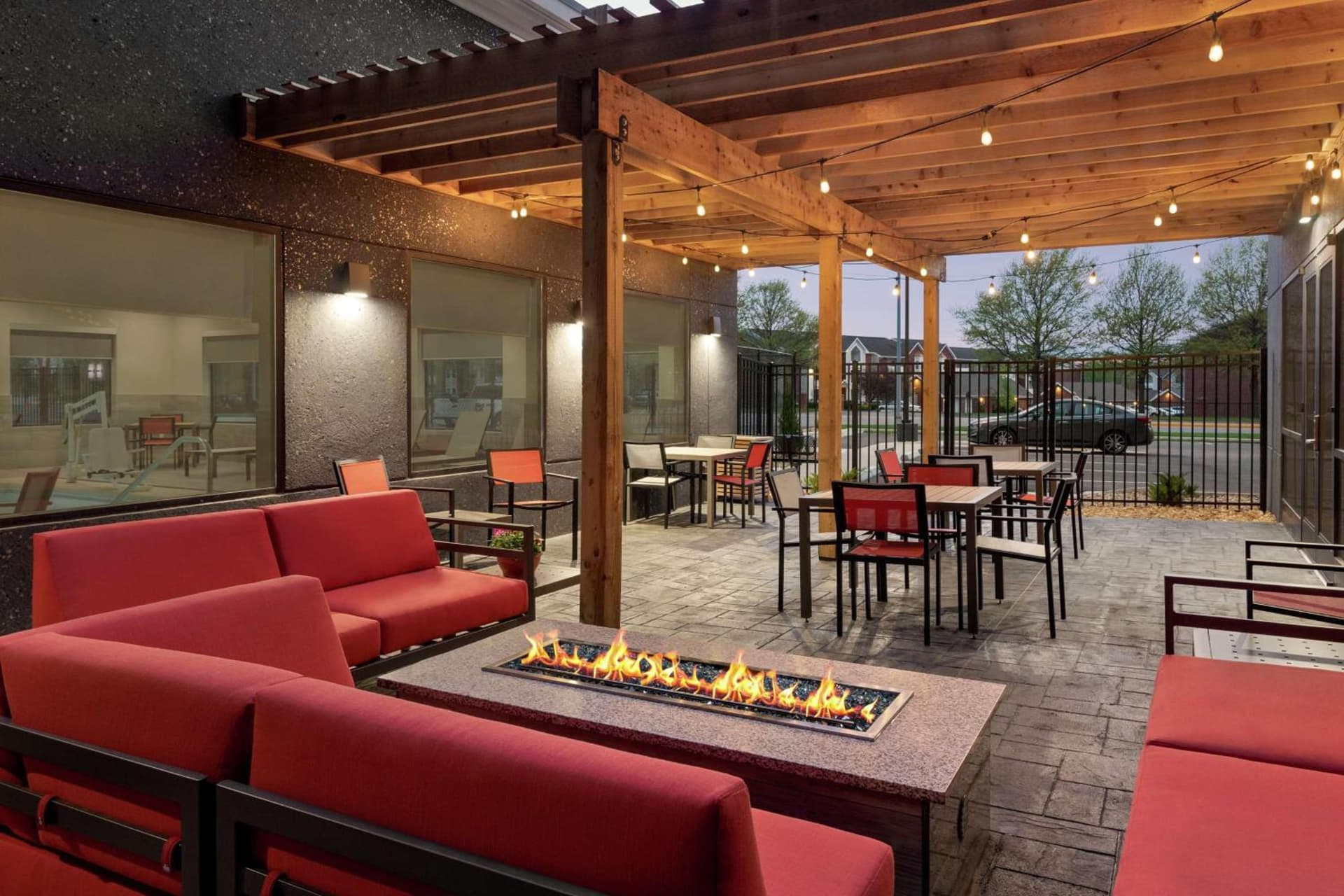 Homewood Suites By Hilton Springfield Medical District interior in Springfield, MO — gallery photo 2