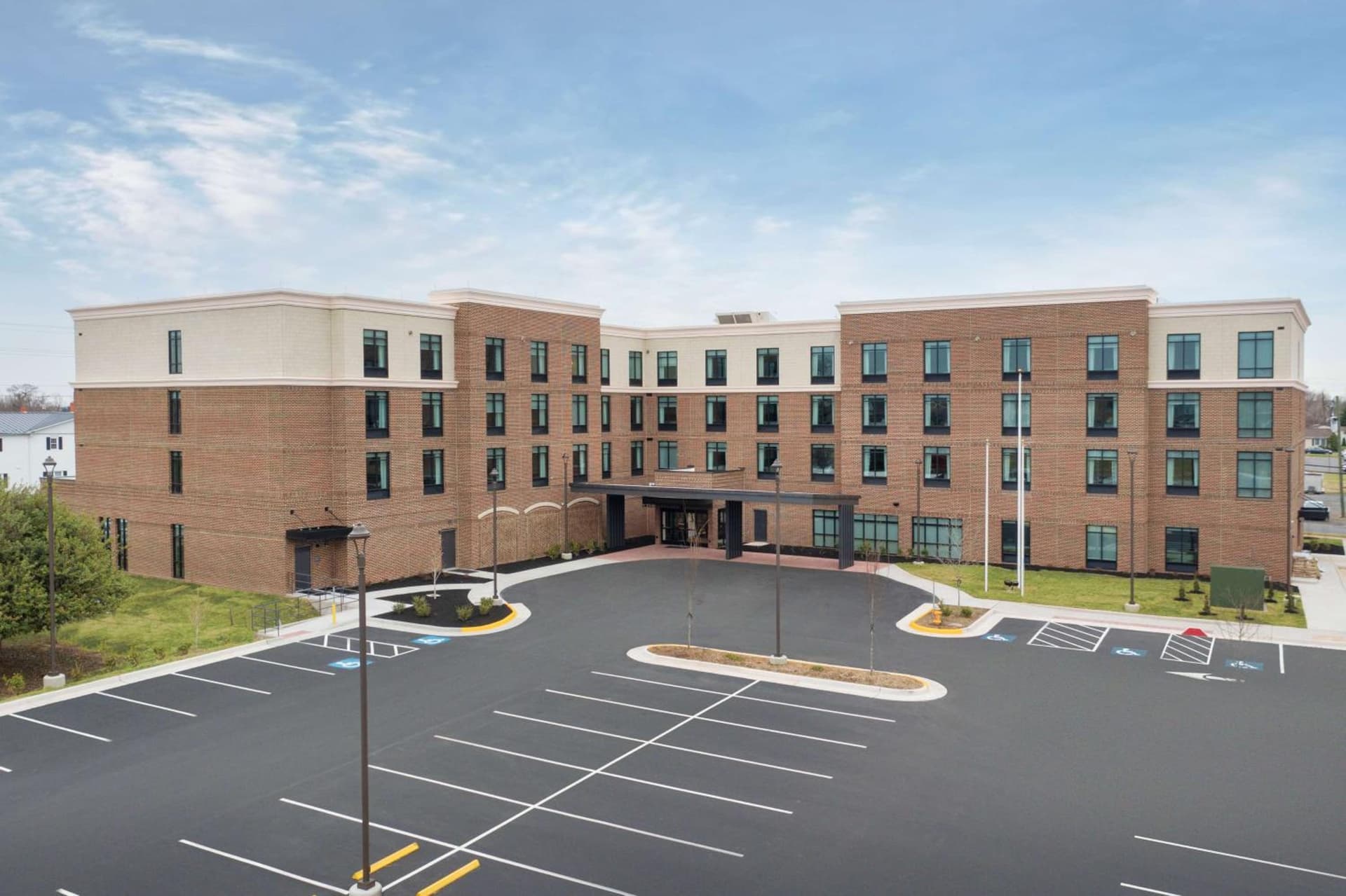 Hilton Garden Inn Haymarket interior in Haymarket, VA — gallery photo 2