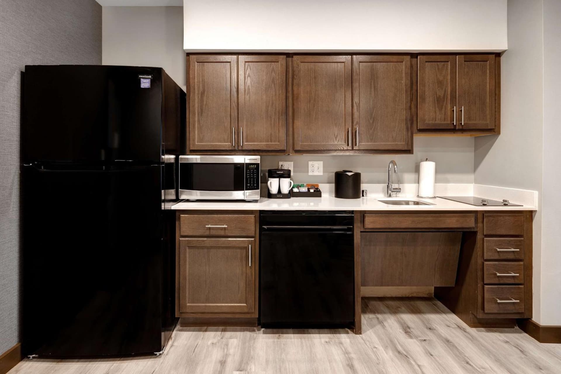 Homewood Suites By Hilton Oak Creek Milwaukee property views in Oak Creek, WI — gallery photo 3