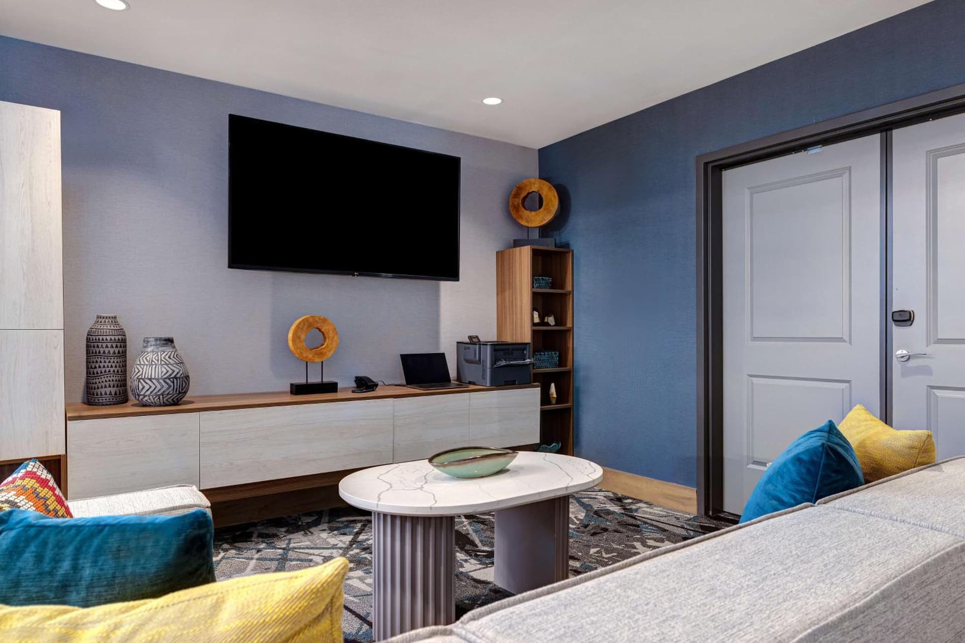Homewood Suites By Hilton Oak Creek Milwaukee gallery photo in Oak Creek, WI — image 13