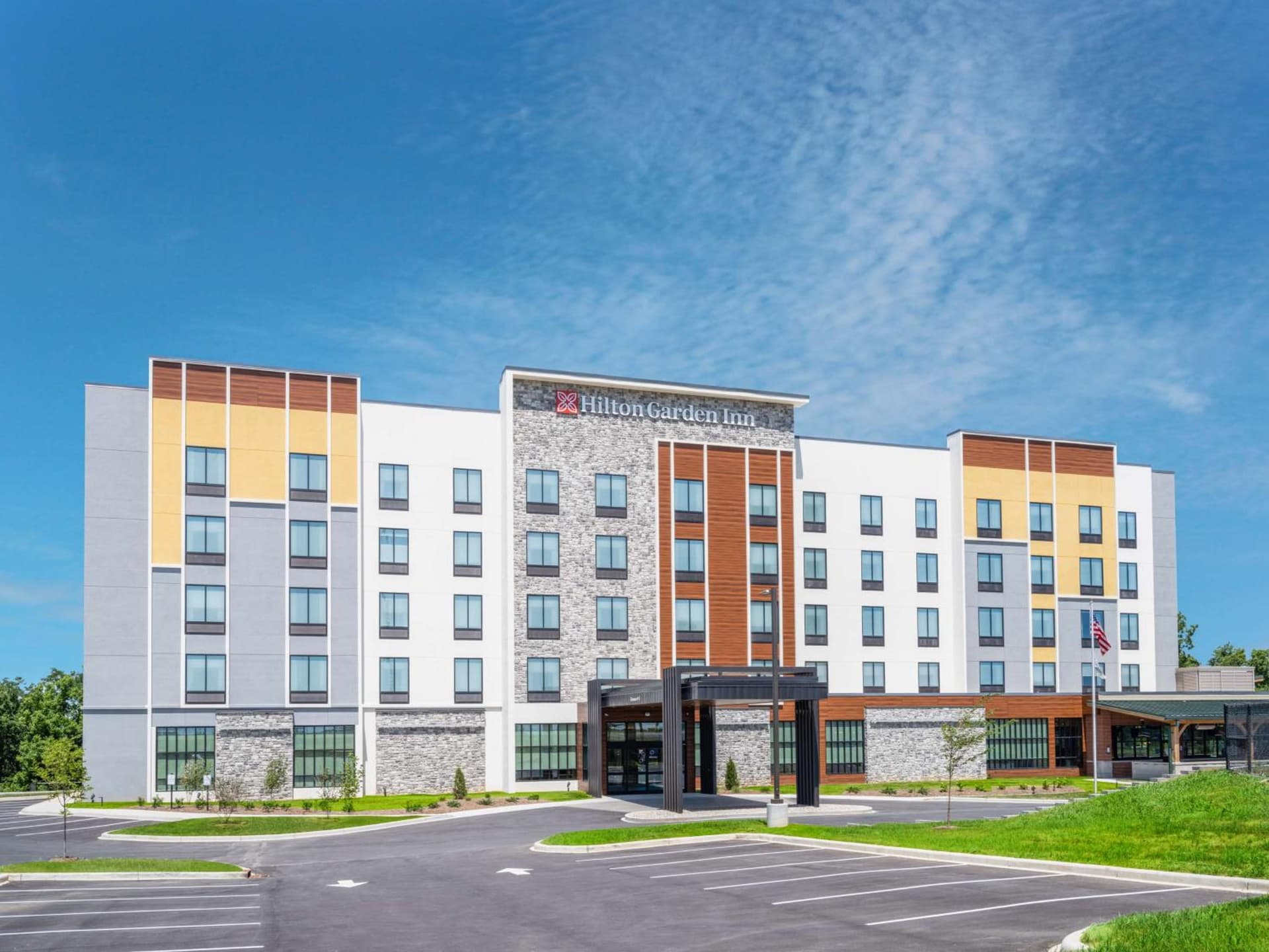 Hilton Garden Inn Jeffersonville, In featured exterior or lobby in Jeffersonville, IN — similar hotel